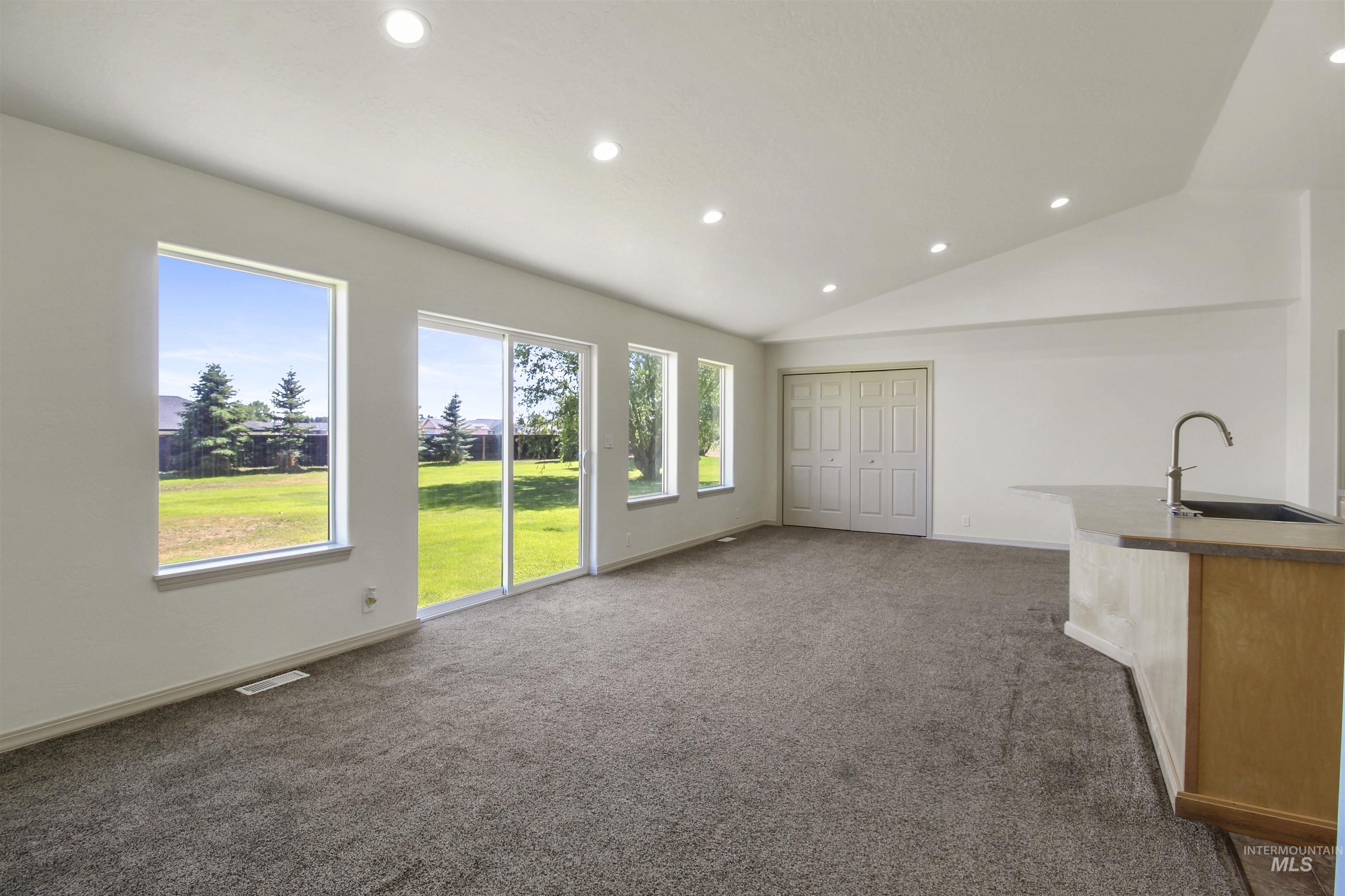 540 S 450 W Property Photo 14