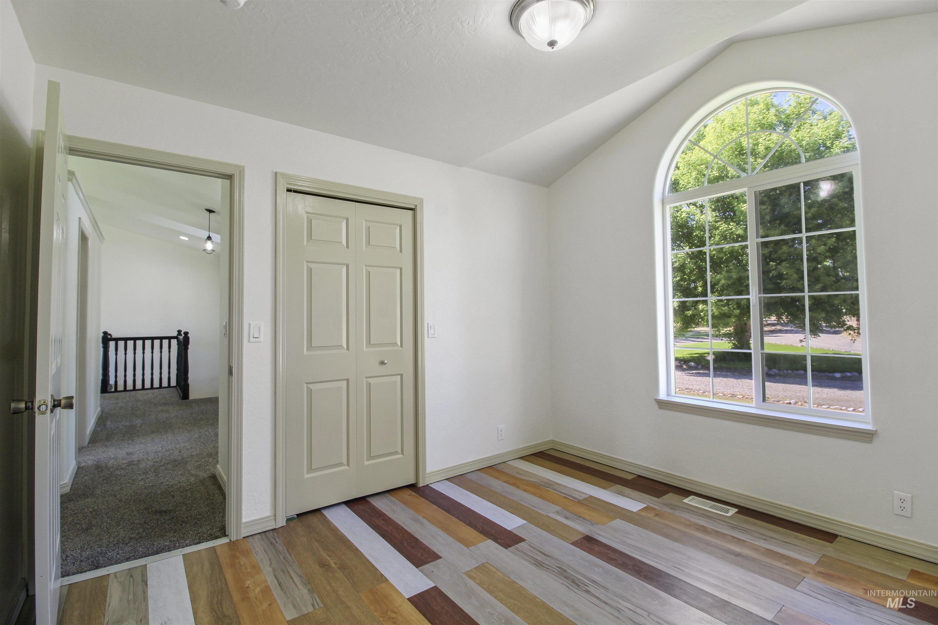 540 S 450 W Property Photo 18