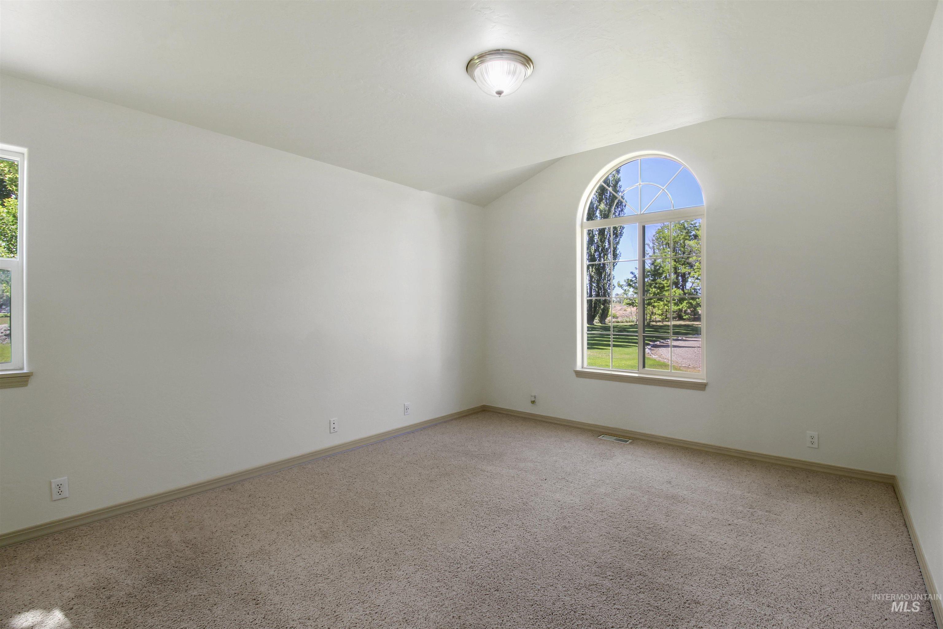 540 S 450 W Property Photo 20