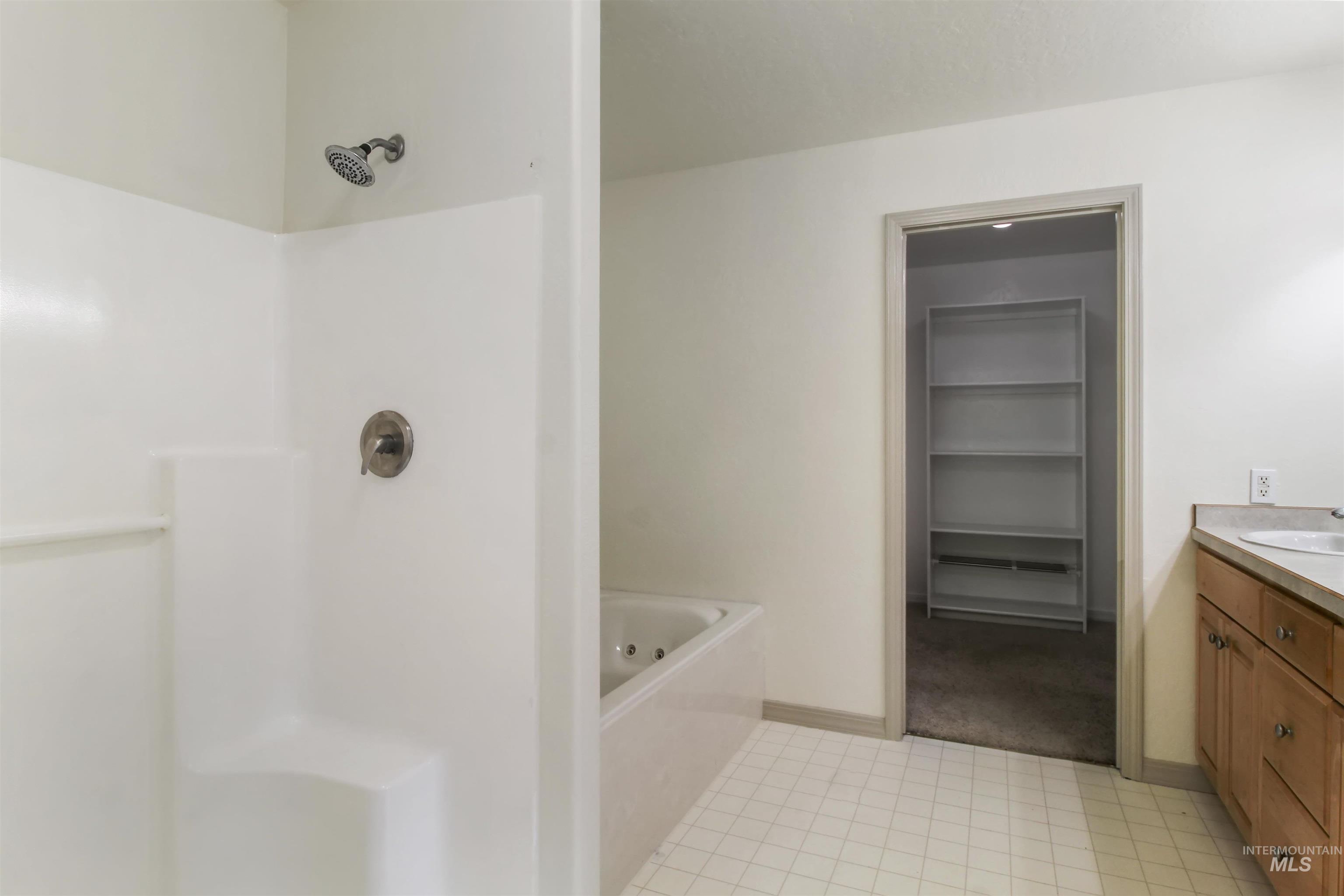 540 S 450 W Property Photo 22
