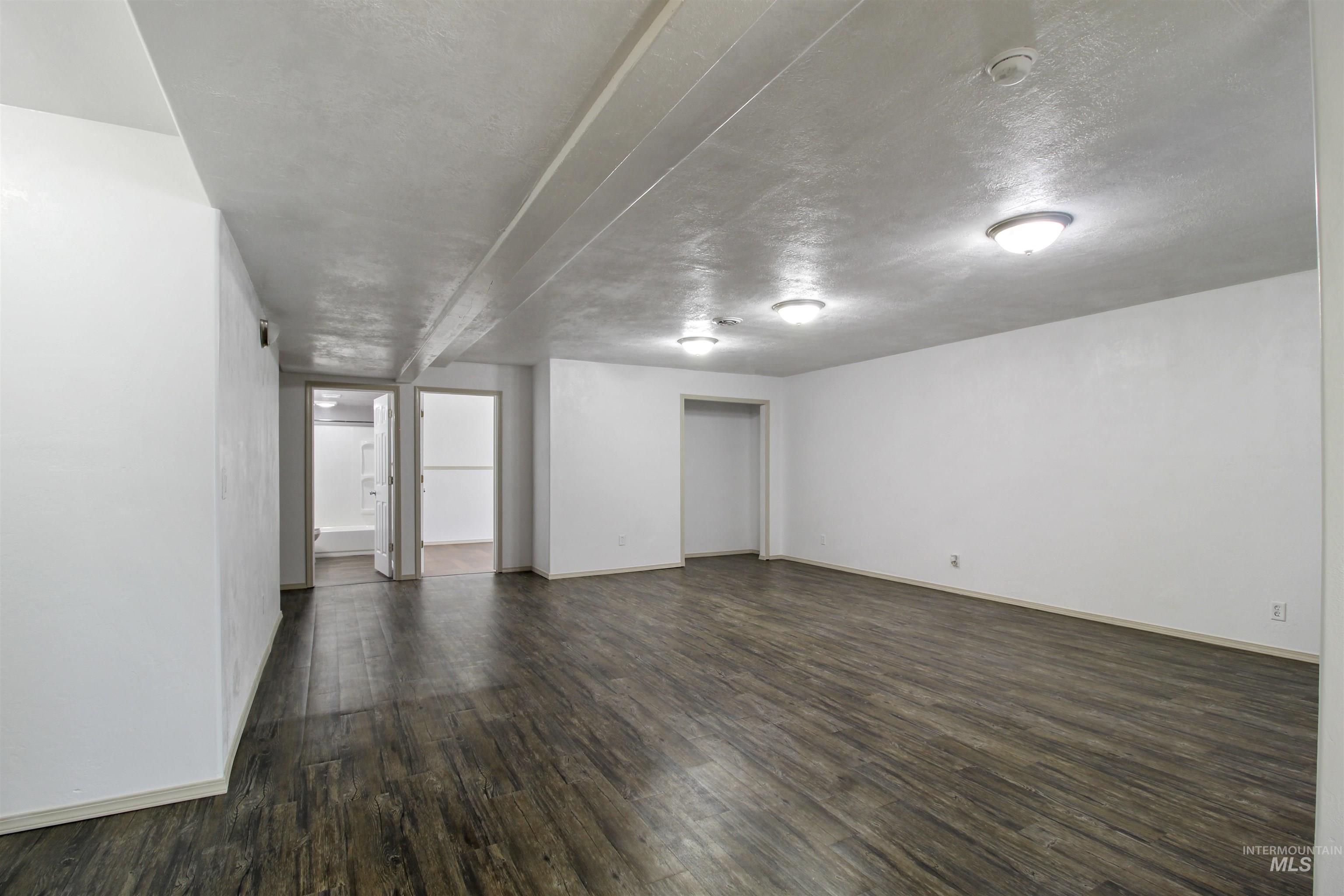 540 S 450 W Property Photo 26