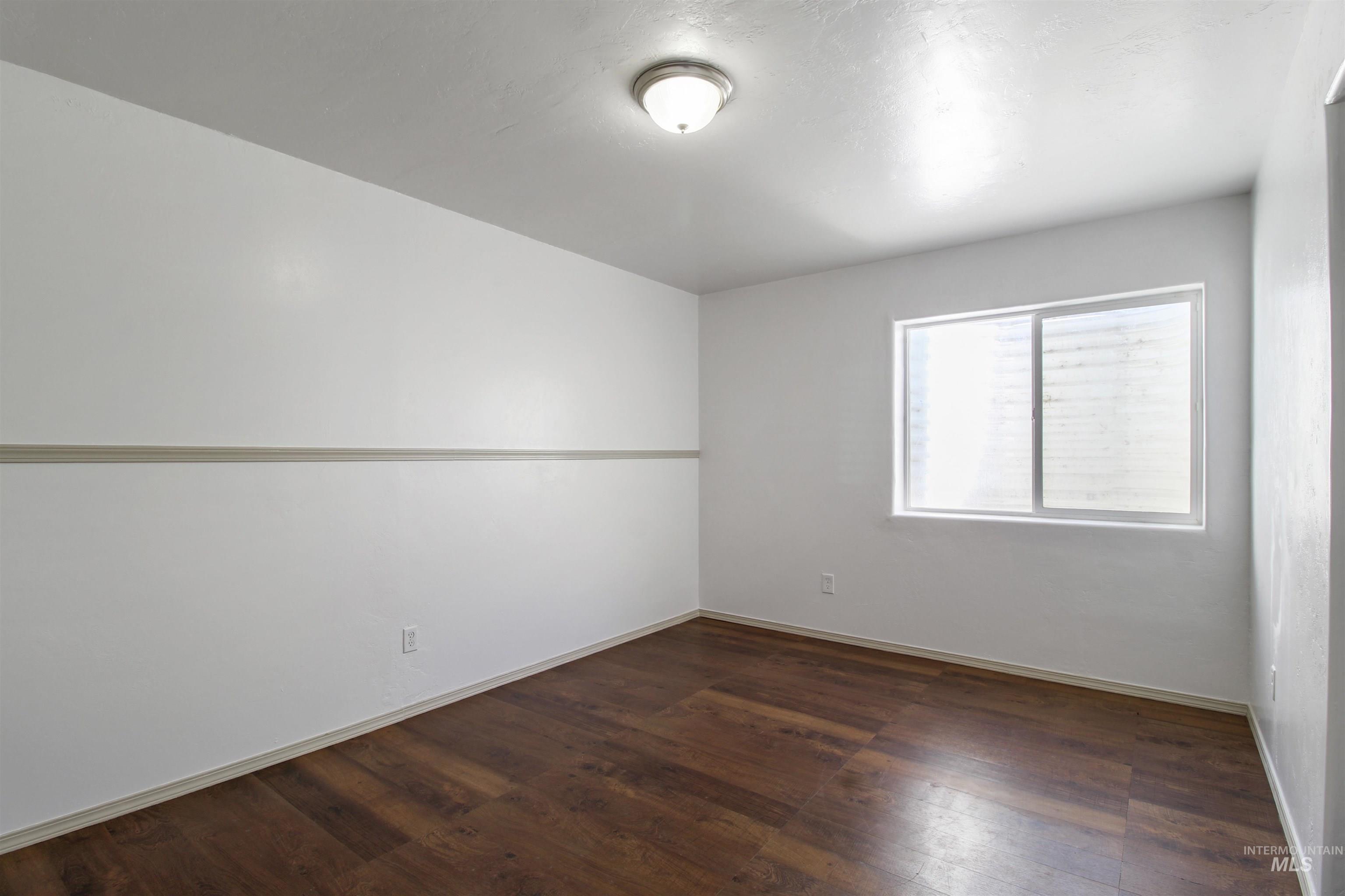 540 S 450 W Property Photo 31