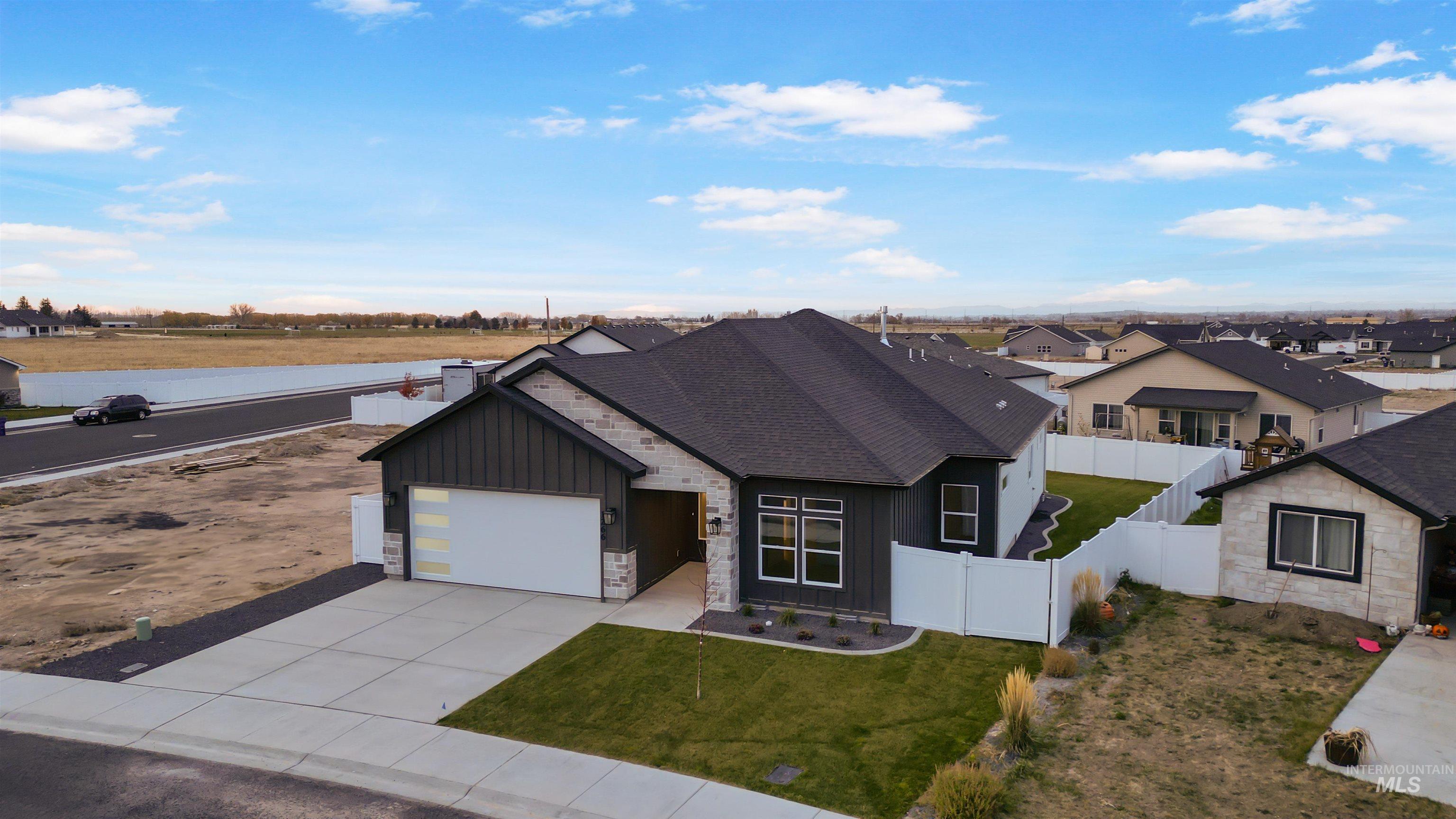 1266 Crestview Dr. Property Photo 48