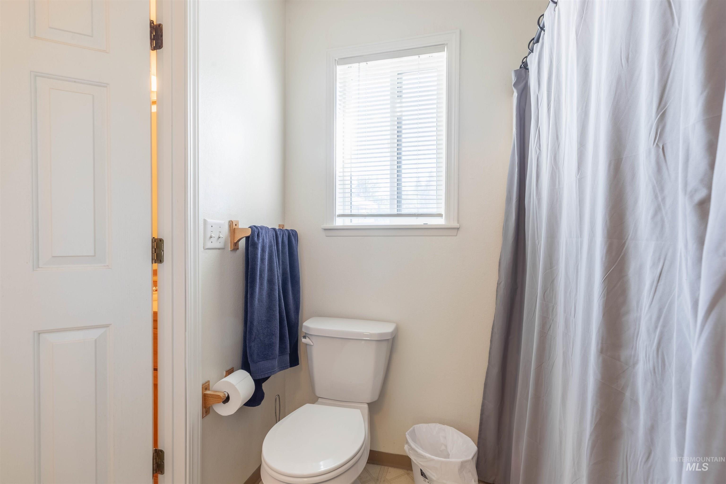 562 Deer Meadow Ct Property Photo 19
