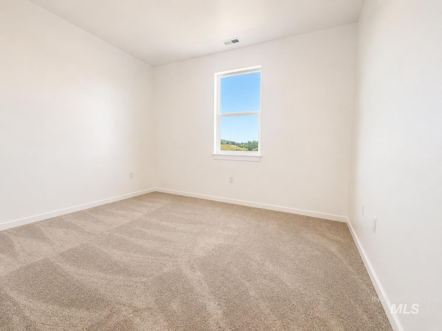 1091 Edington Property Photo 16