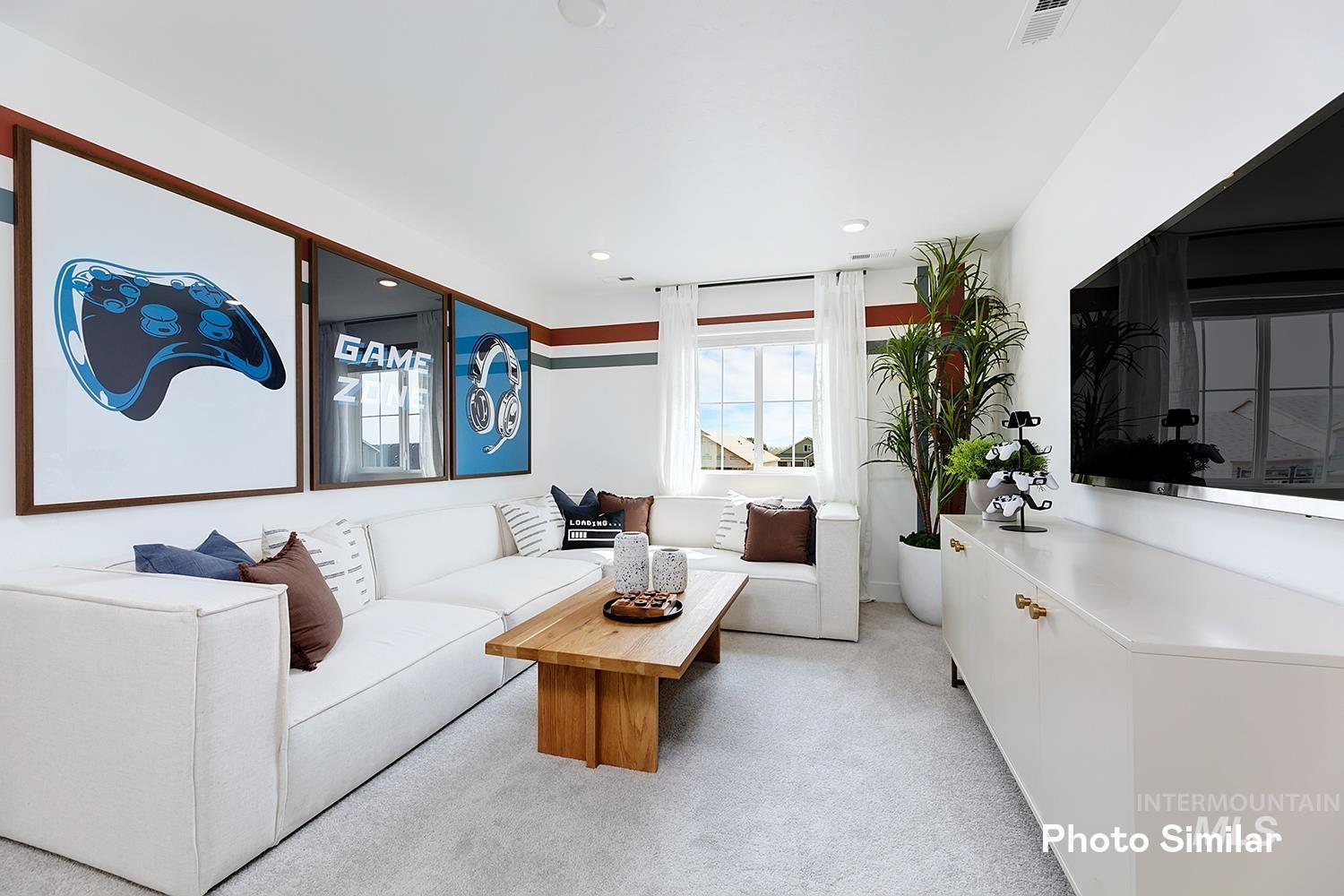 15046 Irisation Ave Property Photo 18