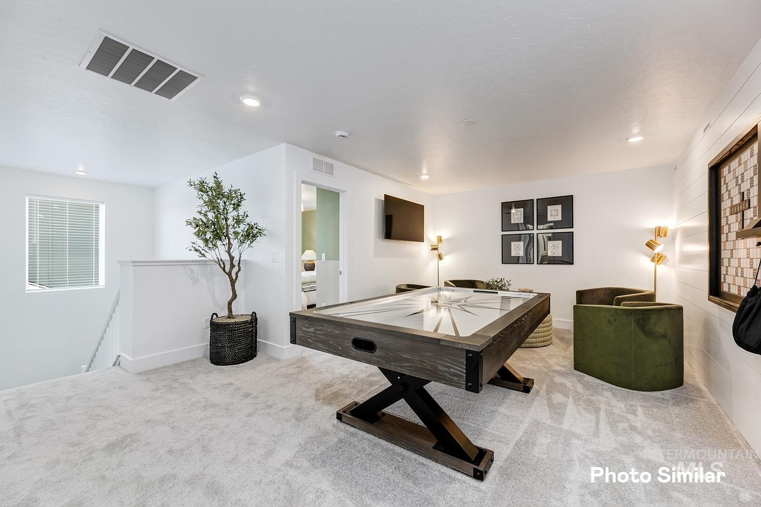 15058 Irisation Ave Property Photo 15