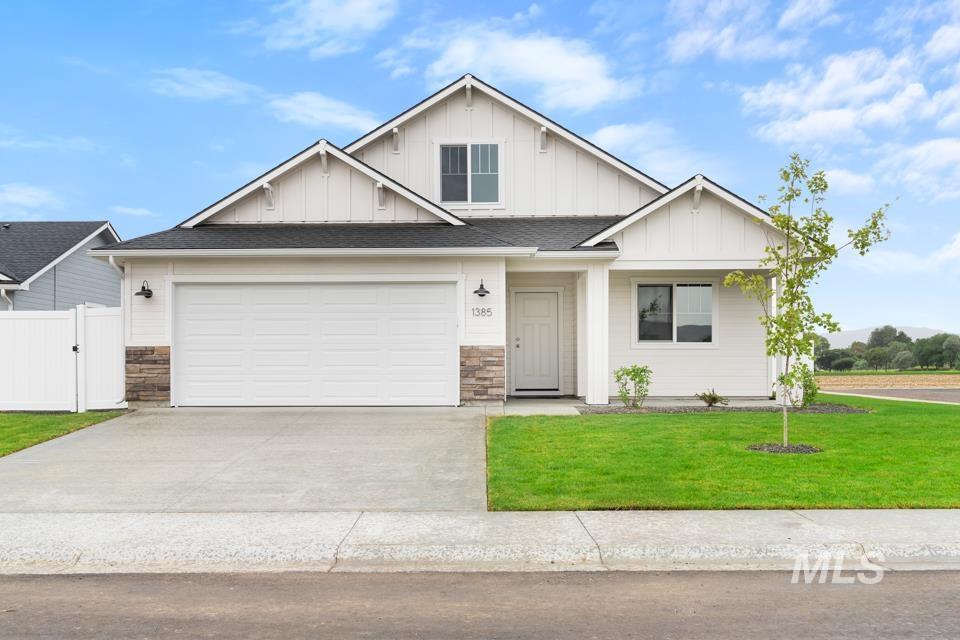 1385 Solstice St Property Photo 1