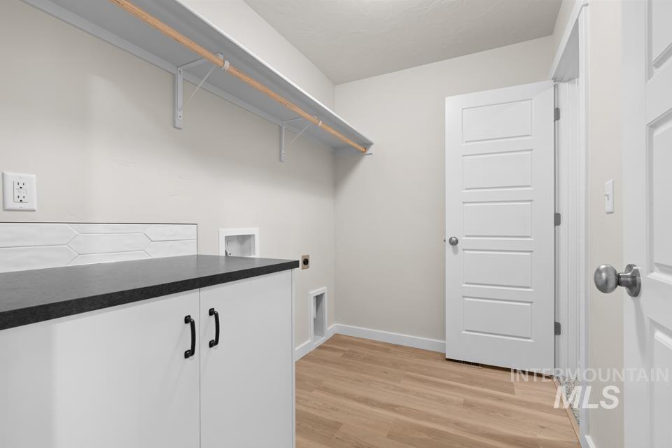 1385 Solstice St Property Photo 21