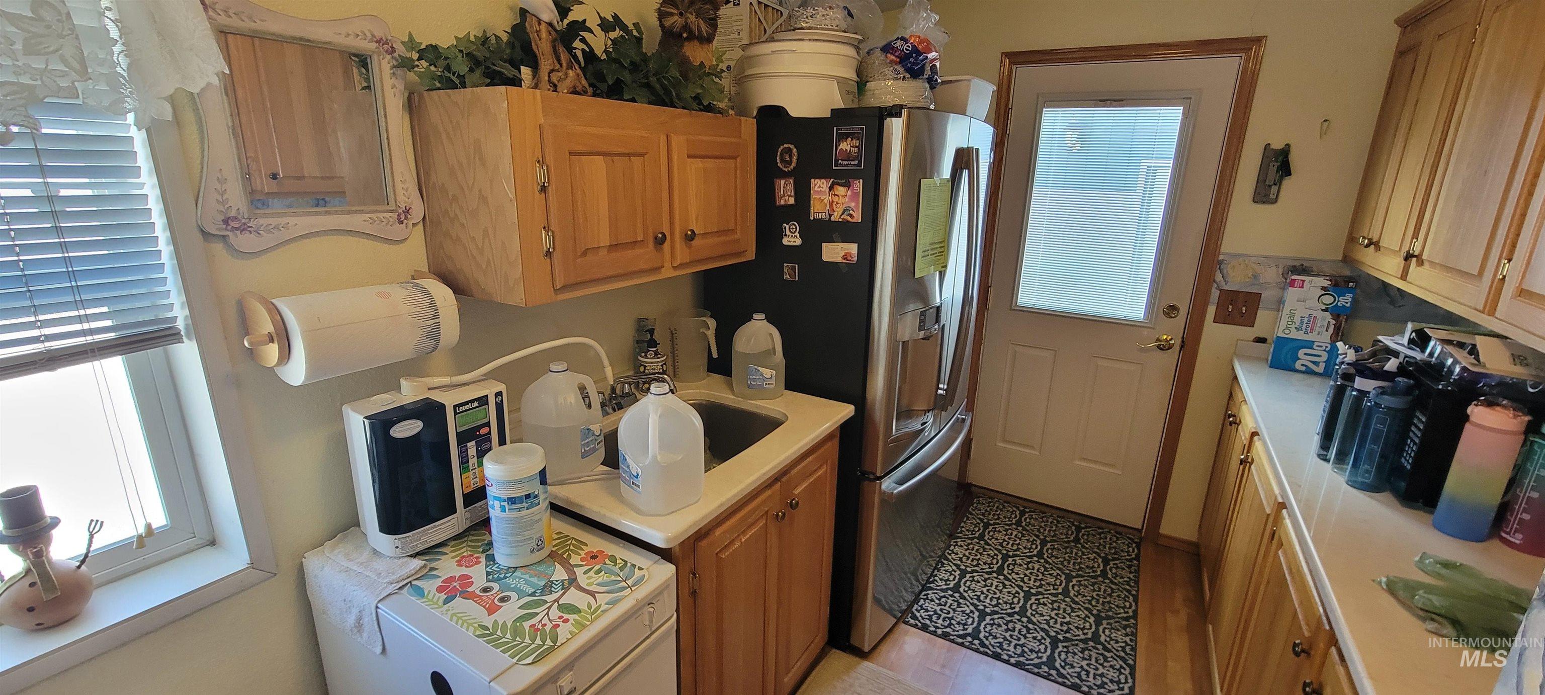 502 4th Property Photo 20