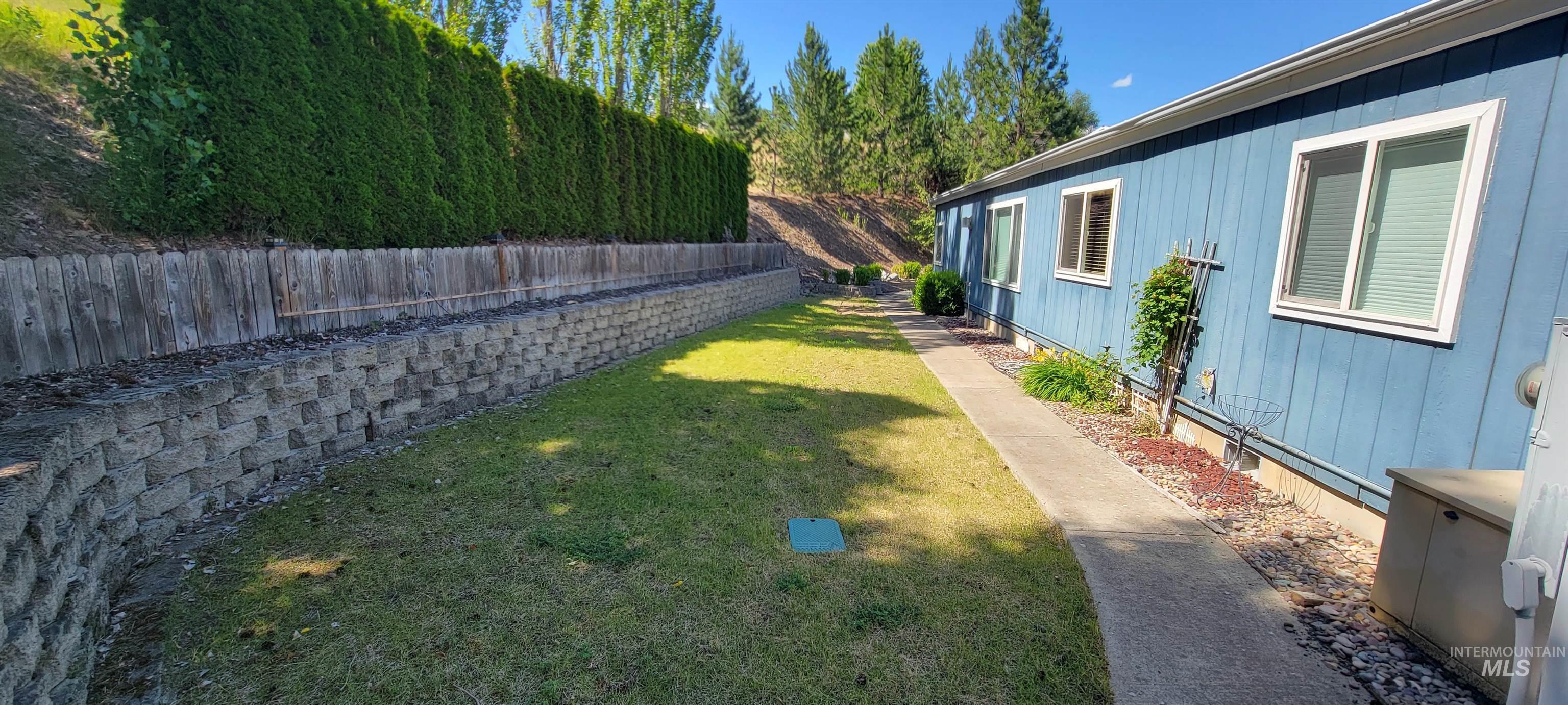 502 4th Property Photo 39