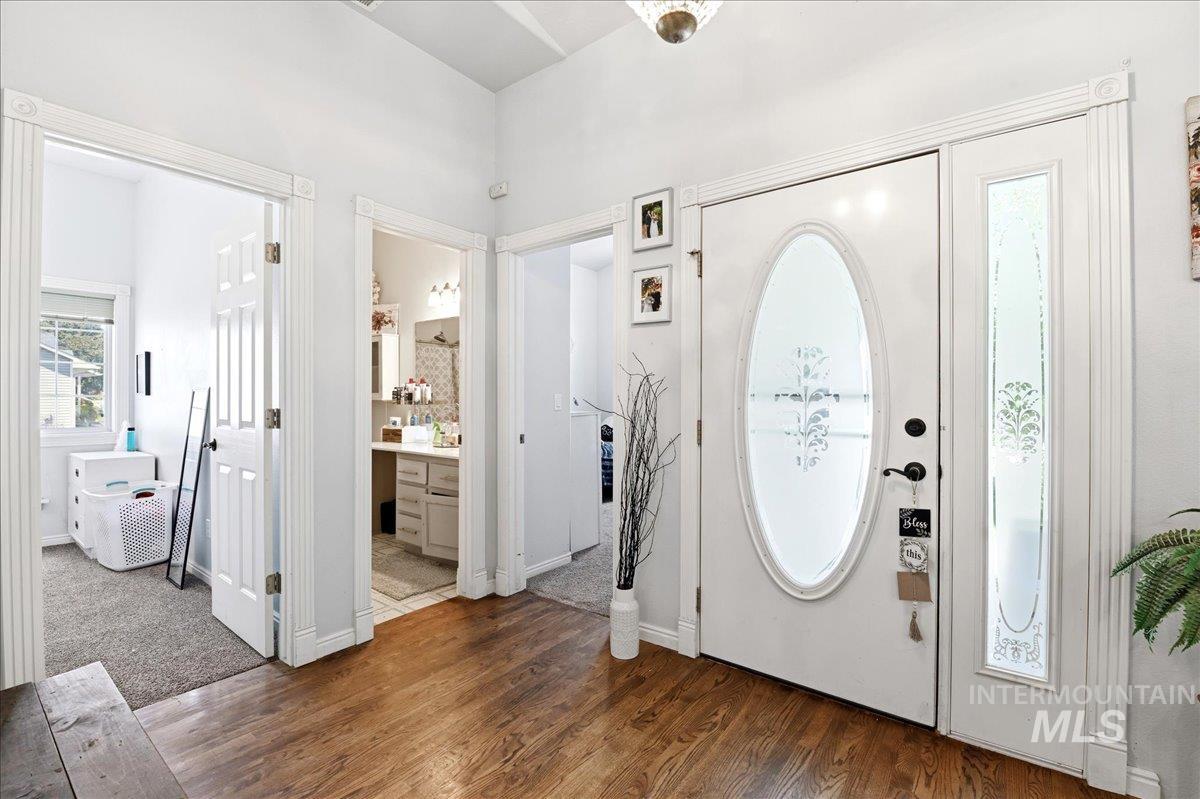 23157 Forest Hills Loop Property Photo 6