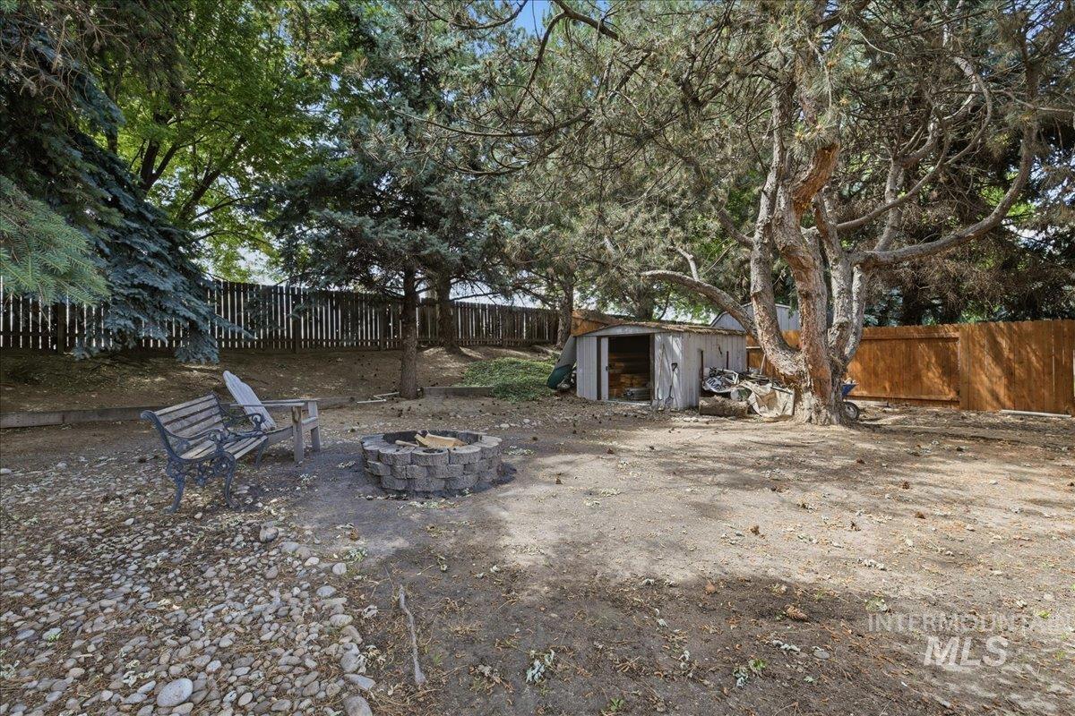 23157 Forest Hills Loop Property Photo 34