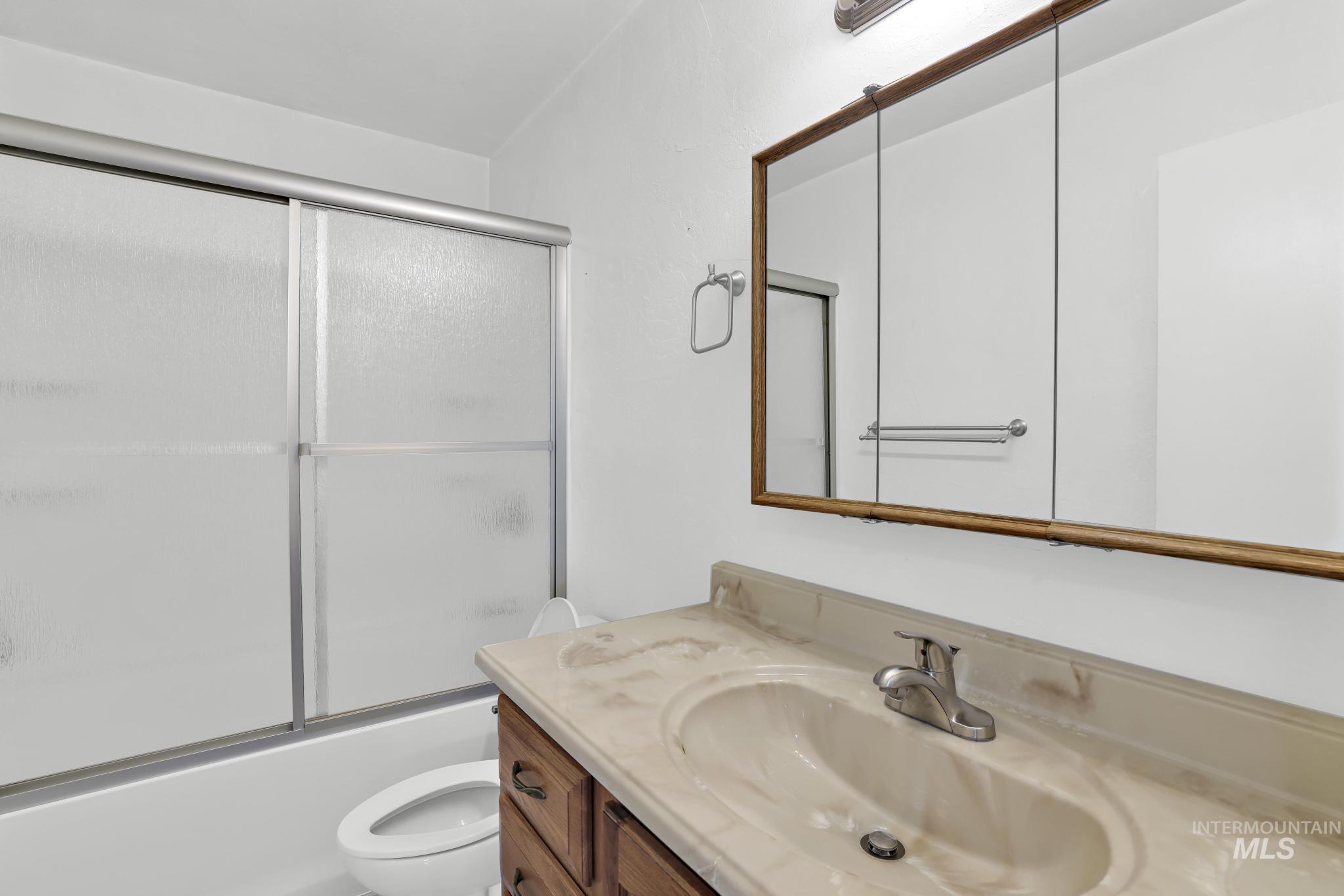 230 West 500 South Property Photo 29