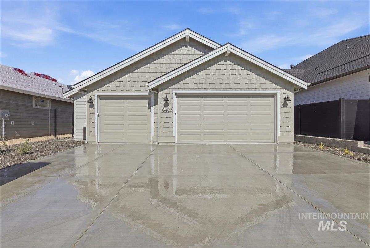 6403 N Barholm Ln Property Photo 34