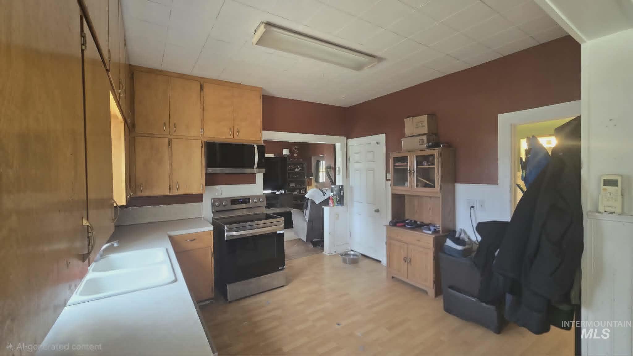1212 Main Street Property Photo 7