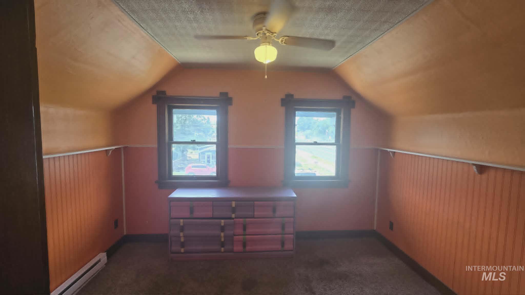 1212 Main Street Property Photo 15