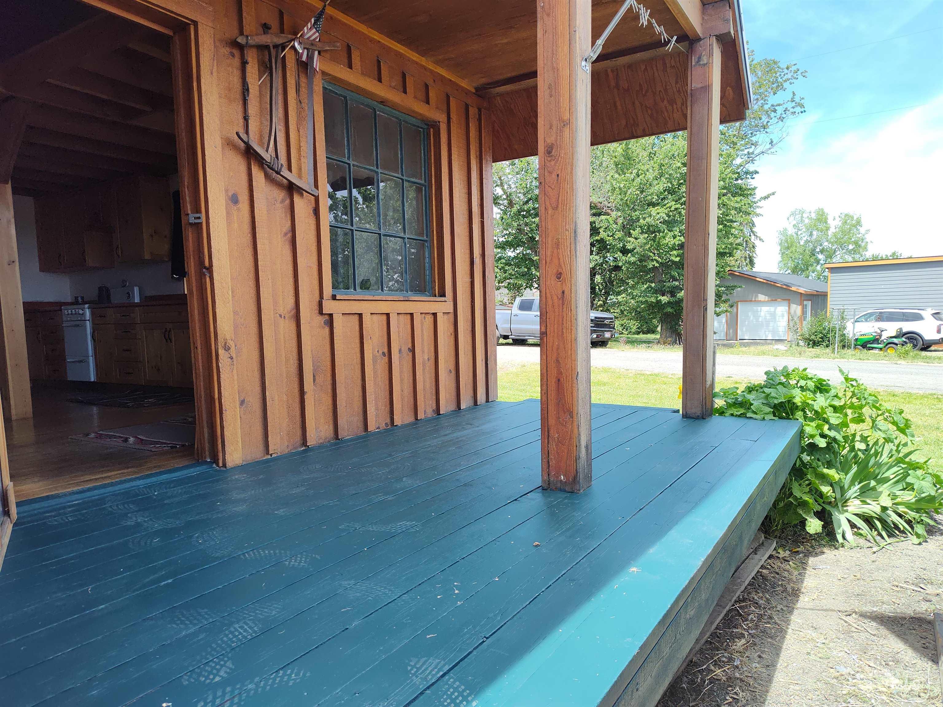 118 Elliott Avenue Property Photo 7