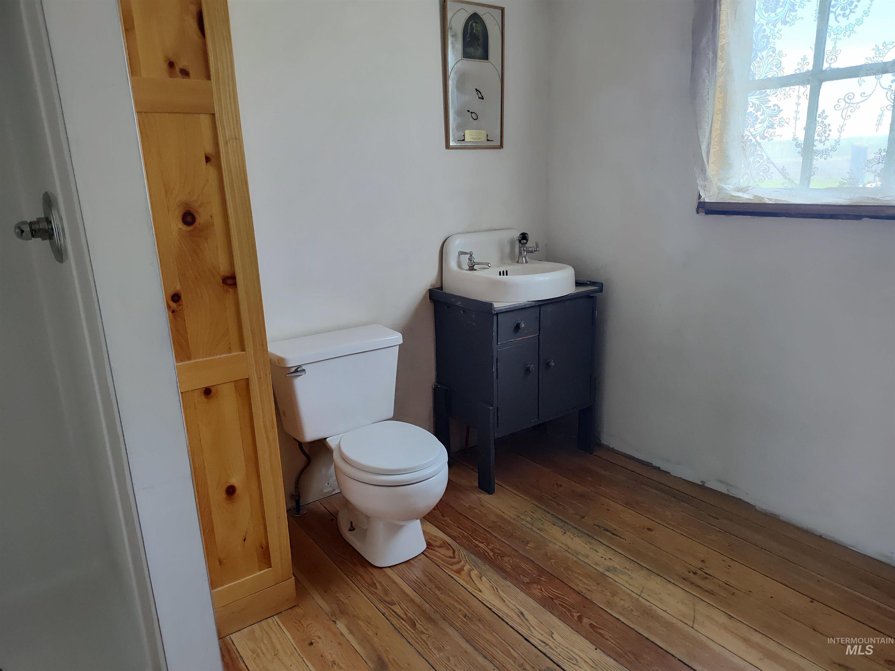 118 Elliott Avenue Property Photo 12