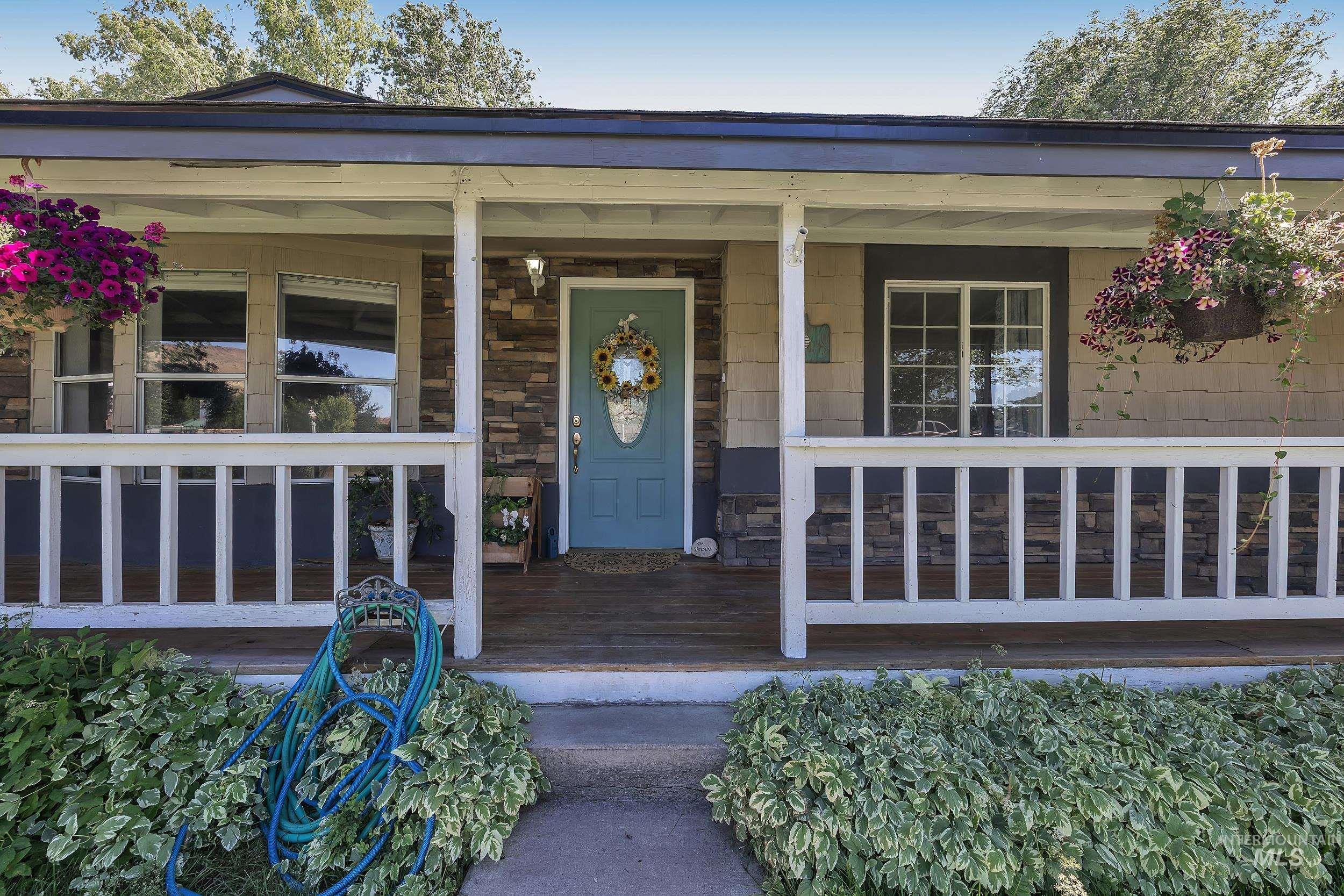5711 W Elmer St. Property Photo 4