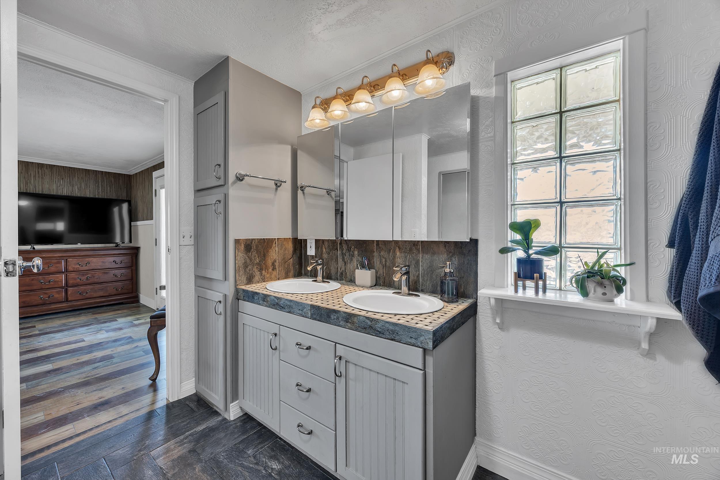 5711 W Elmer St. Property Photo 19