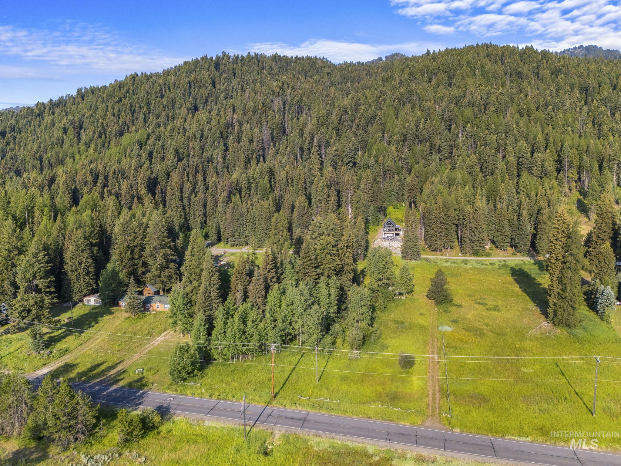2267 West Mountain Road Property Photo 9