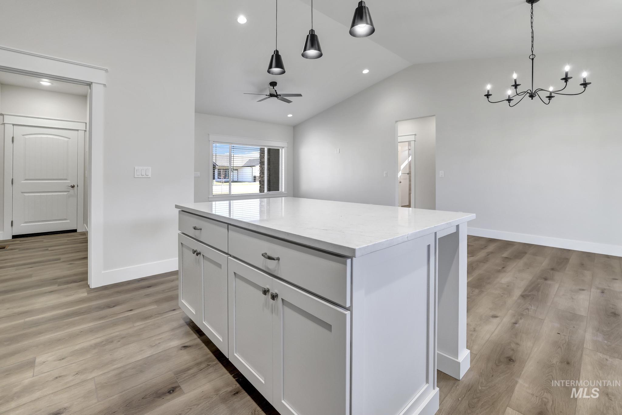 1427 Haizlee Way Property Photo 14