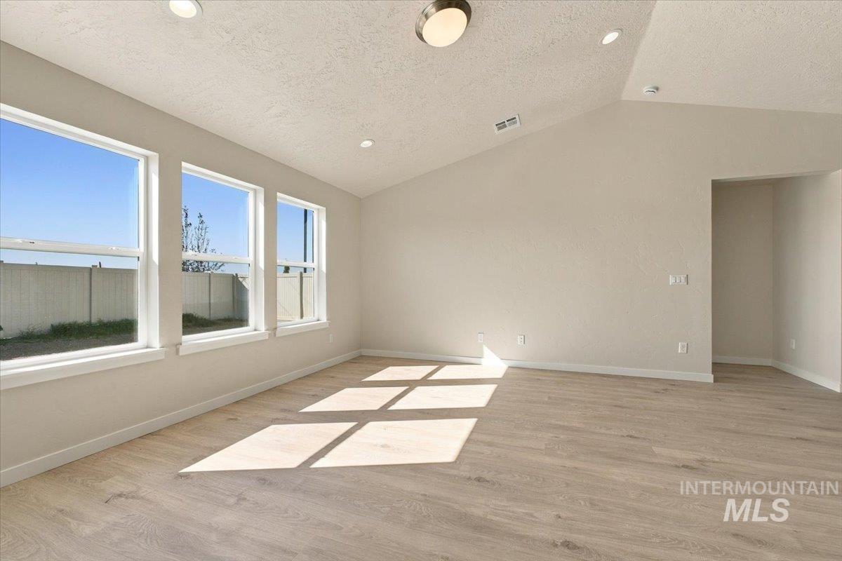 3369 W Caddisfly St. Property Photo 7