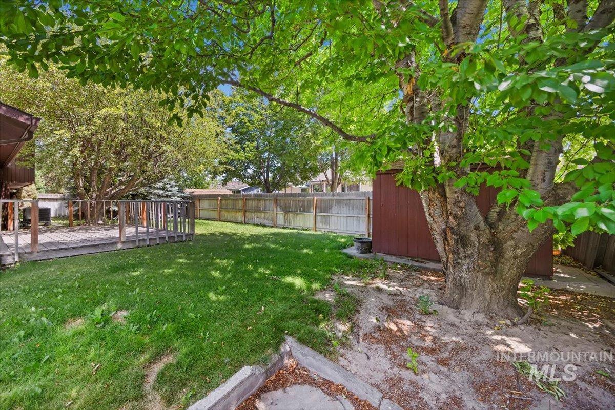 786 Meadows Drive Property Photo 29
