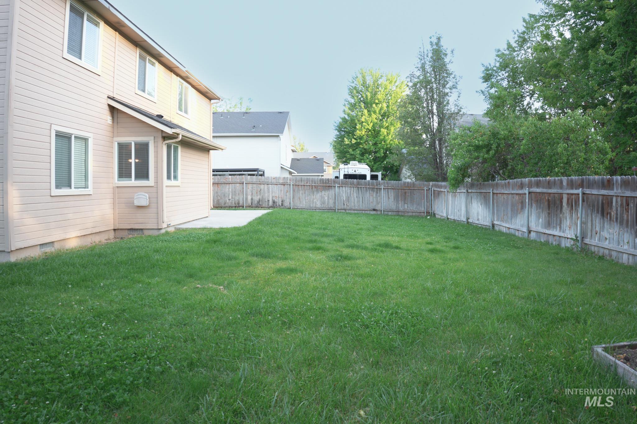883 N Oxwich Ave Property Photo 29