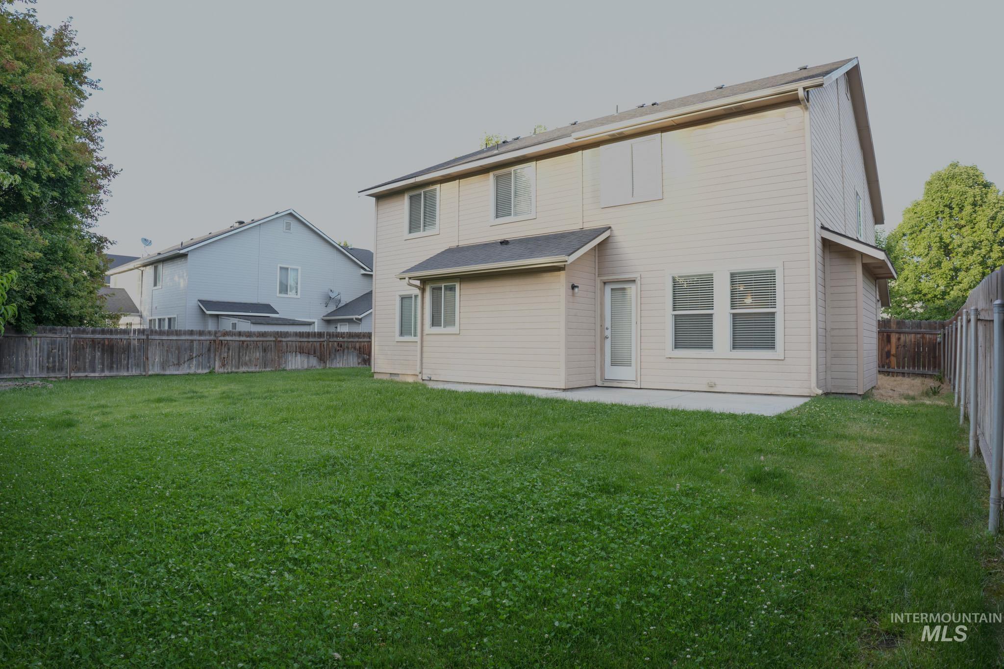 883 N Oxwich Ave Property Photo 30