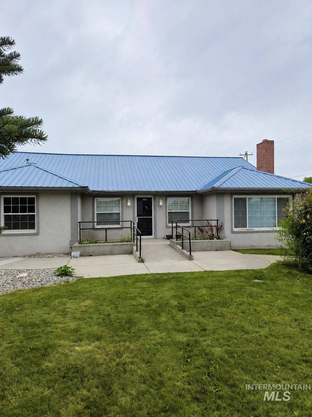1646 Eldridge Avenue Property Photo 26