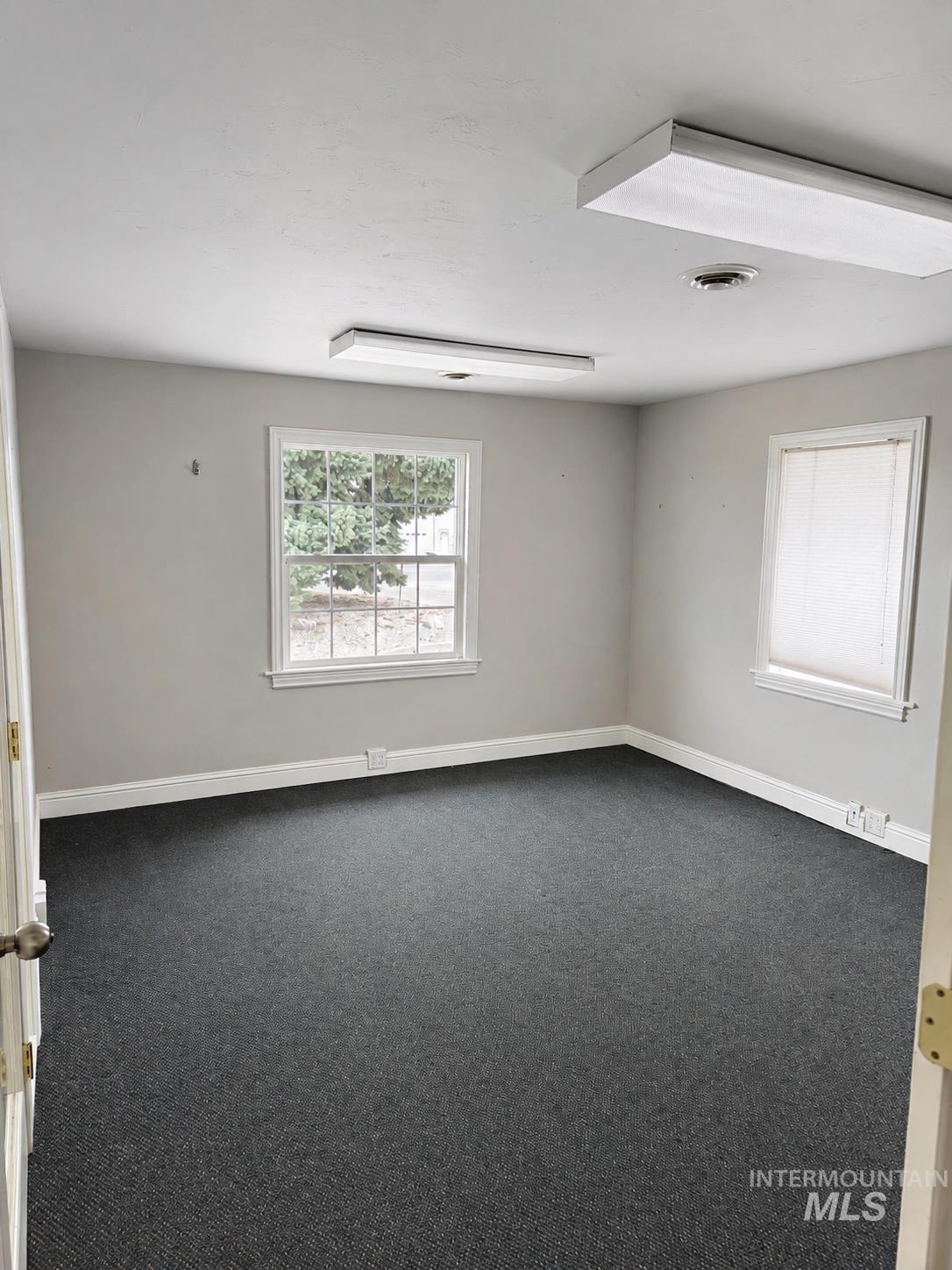 1646 Eldridge Avenue Property Photo 29