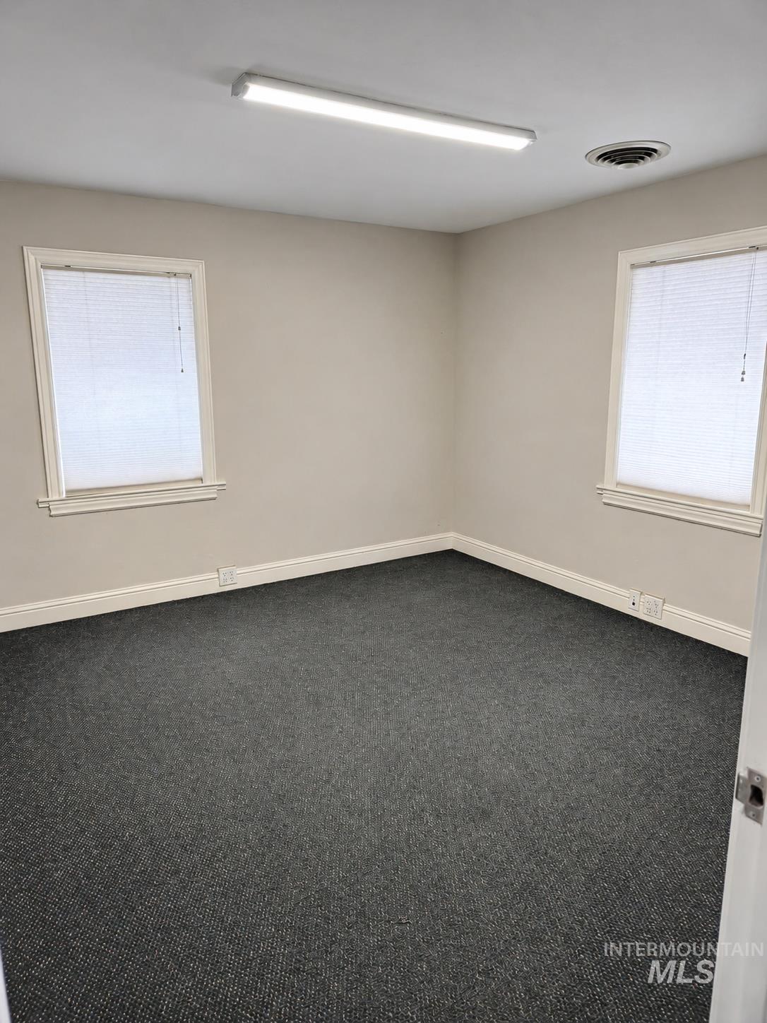 1646 Eldridge Avenue Property Photo 35