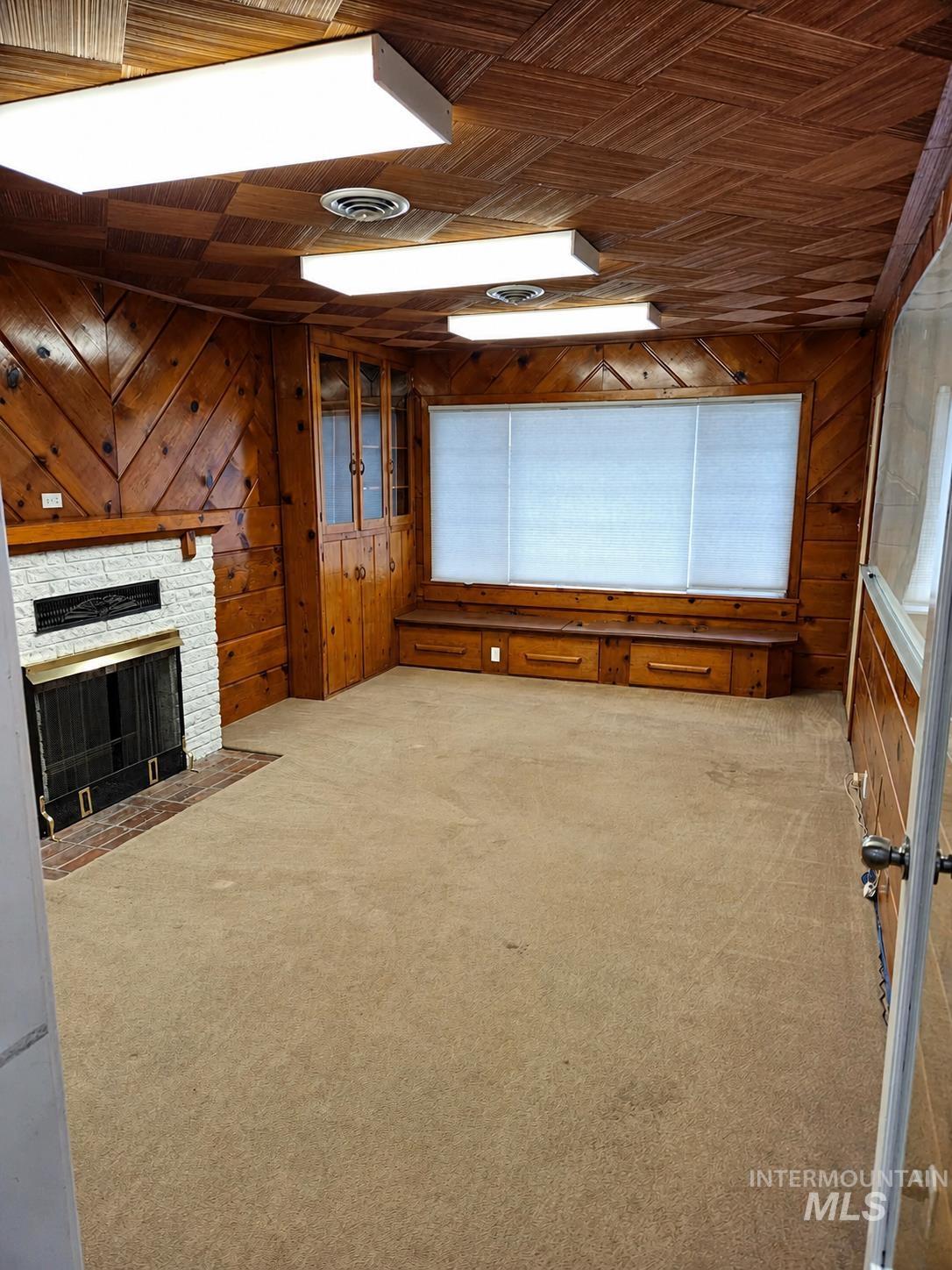 1646 Eldridge Avenue Property Photo 36