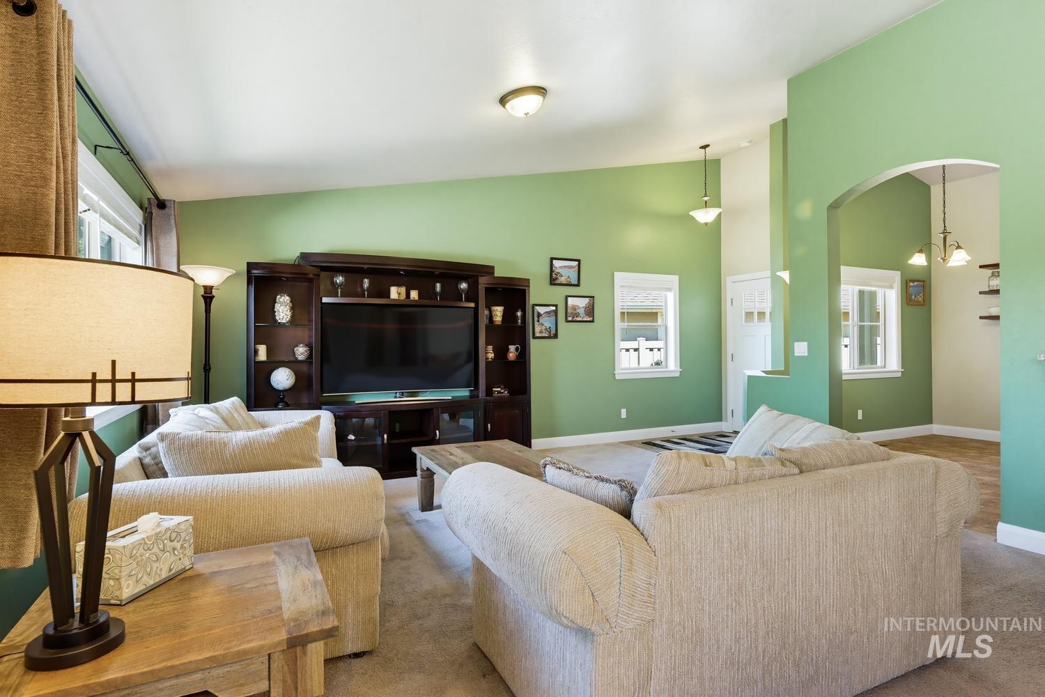 9513 S Updale Ave Property Photo 10