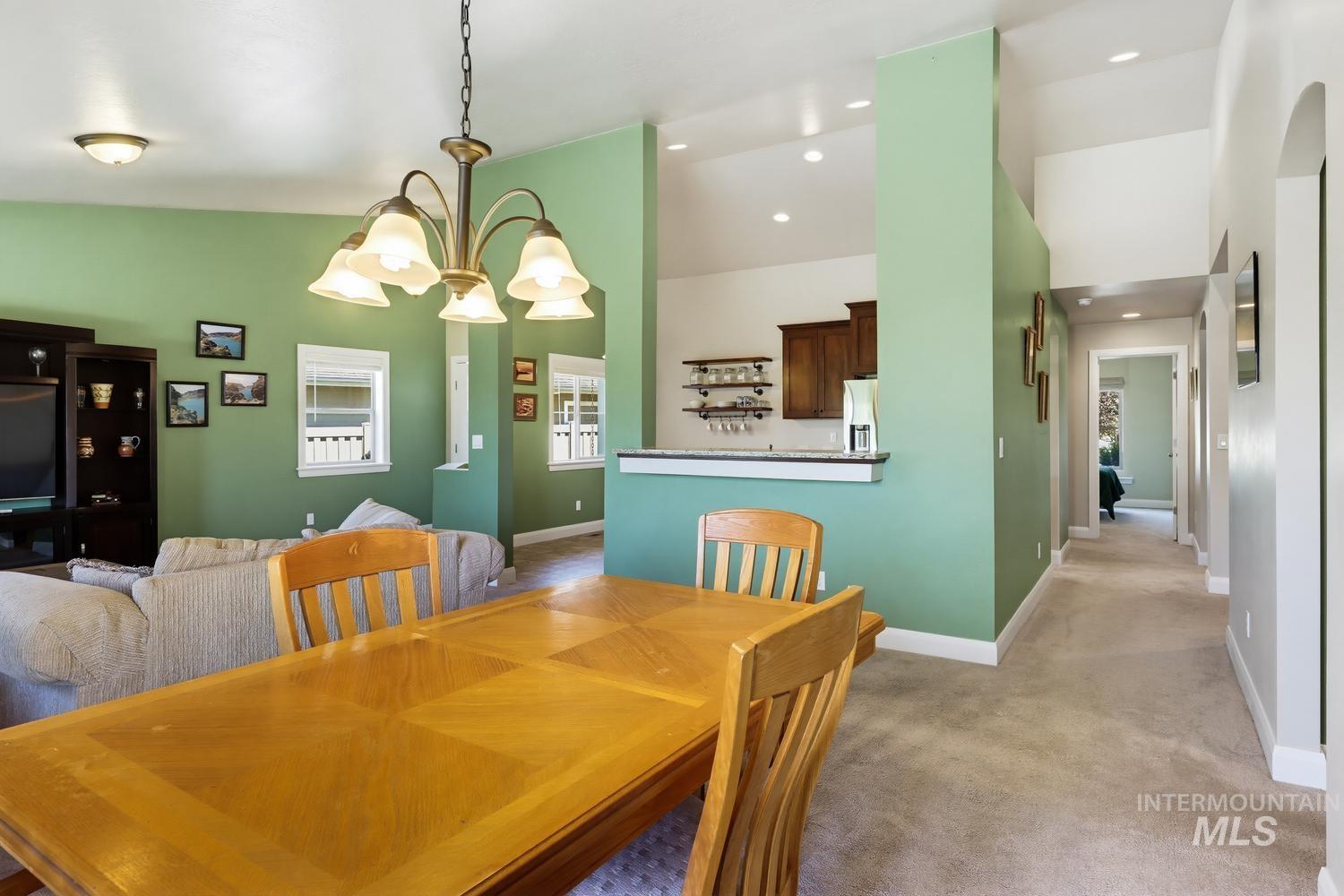 9513 S Updale Ave Property Photo 14