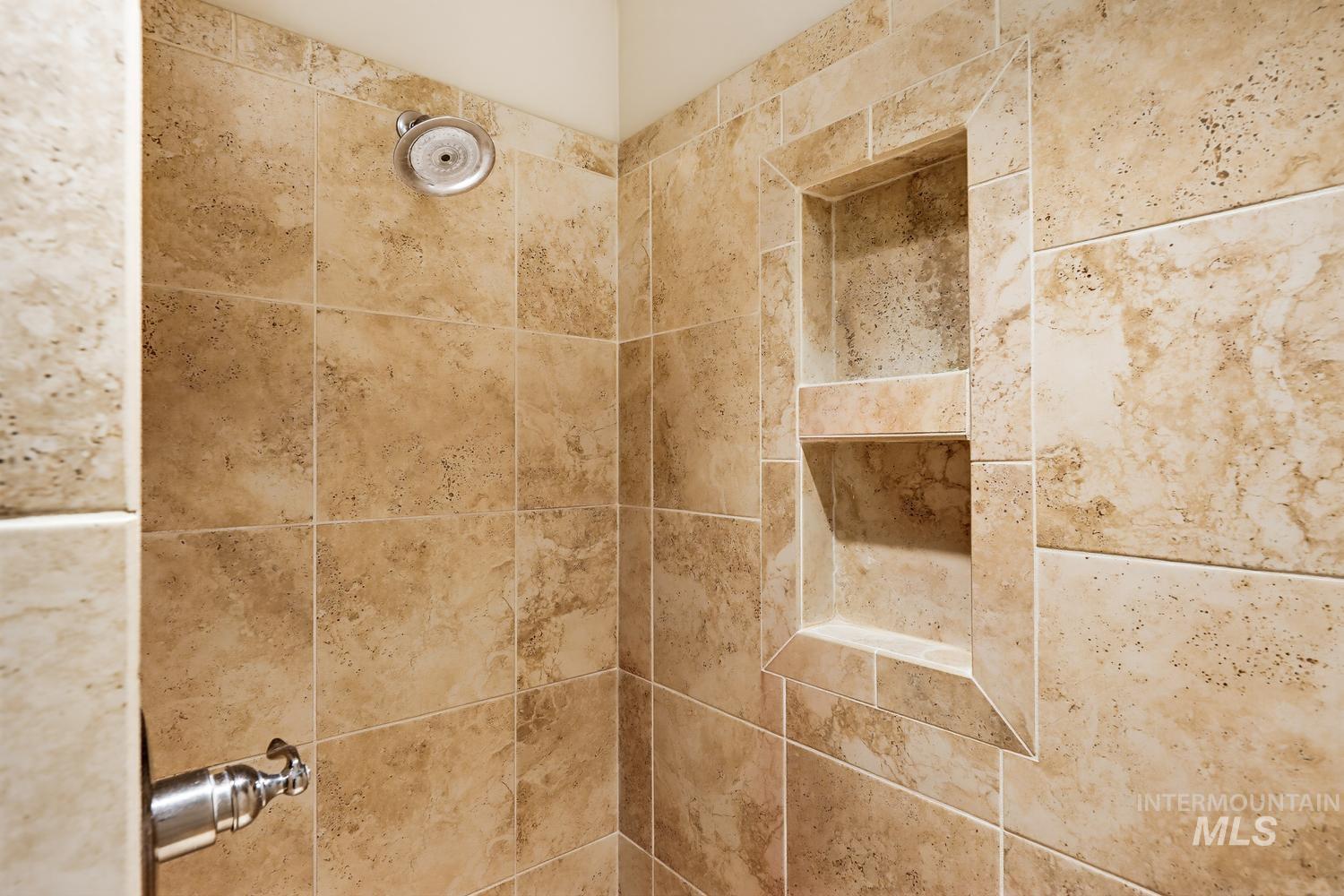 9513 S Updale Ave Property Photo 24