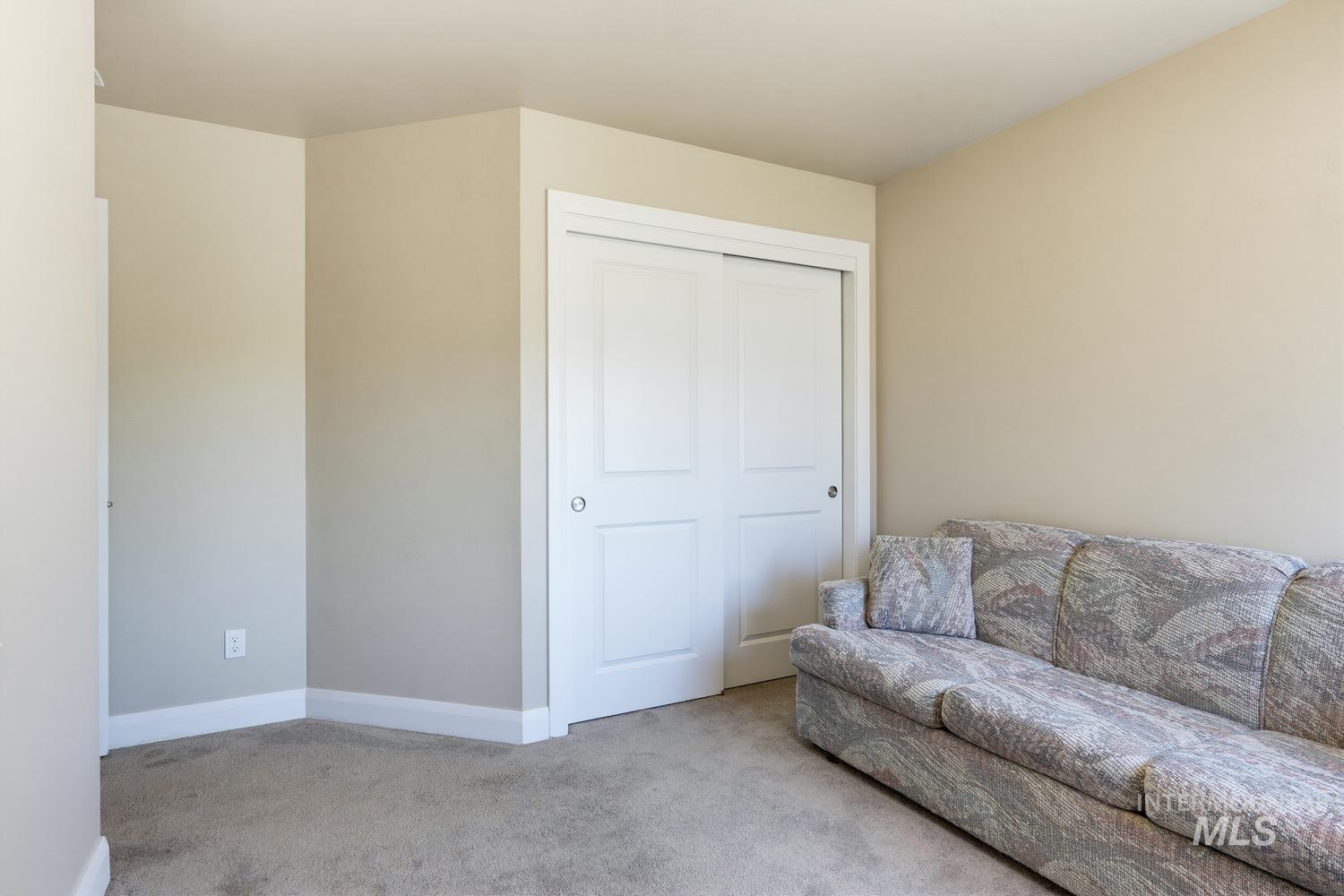 9513 S Updale Ave Property Photo 29