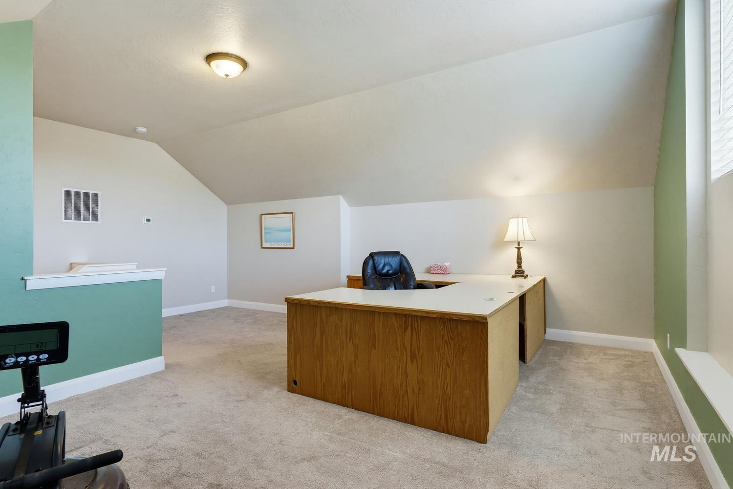 9513 S Updale Ave Property Photo 34
