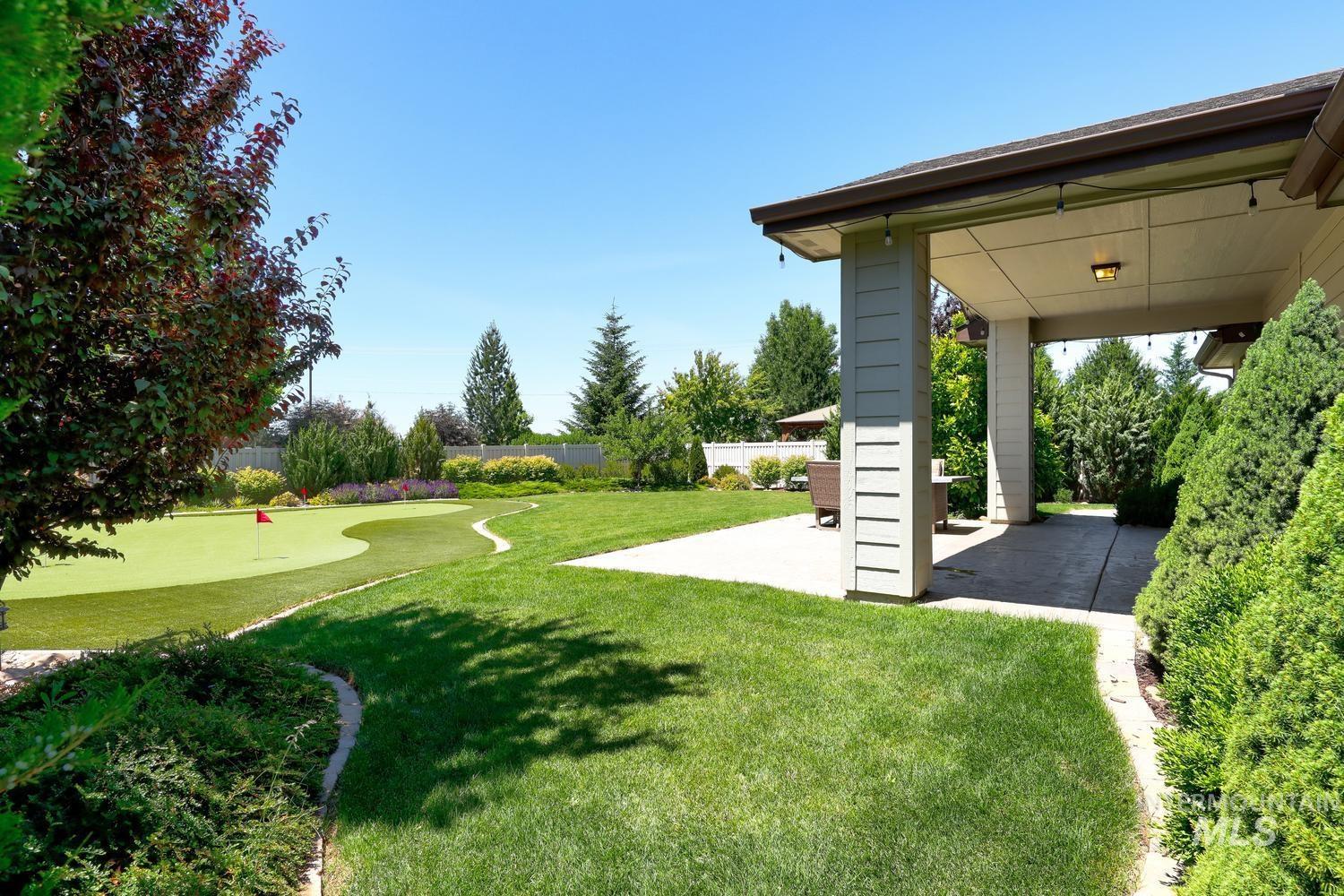 9513 S Updale Ave Property Photo 37