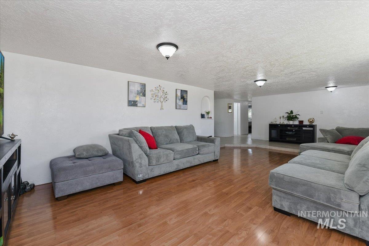 3819 S Montana Property Photo 5