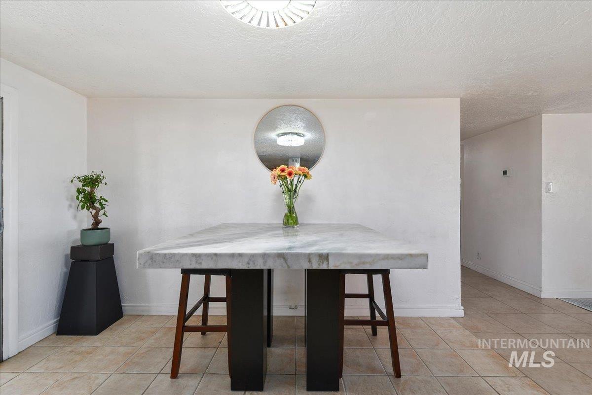 3819 S Montana Property Photo 10