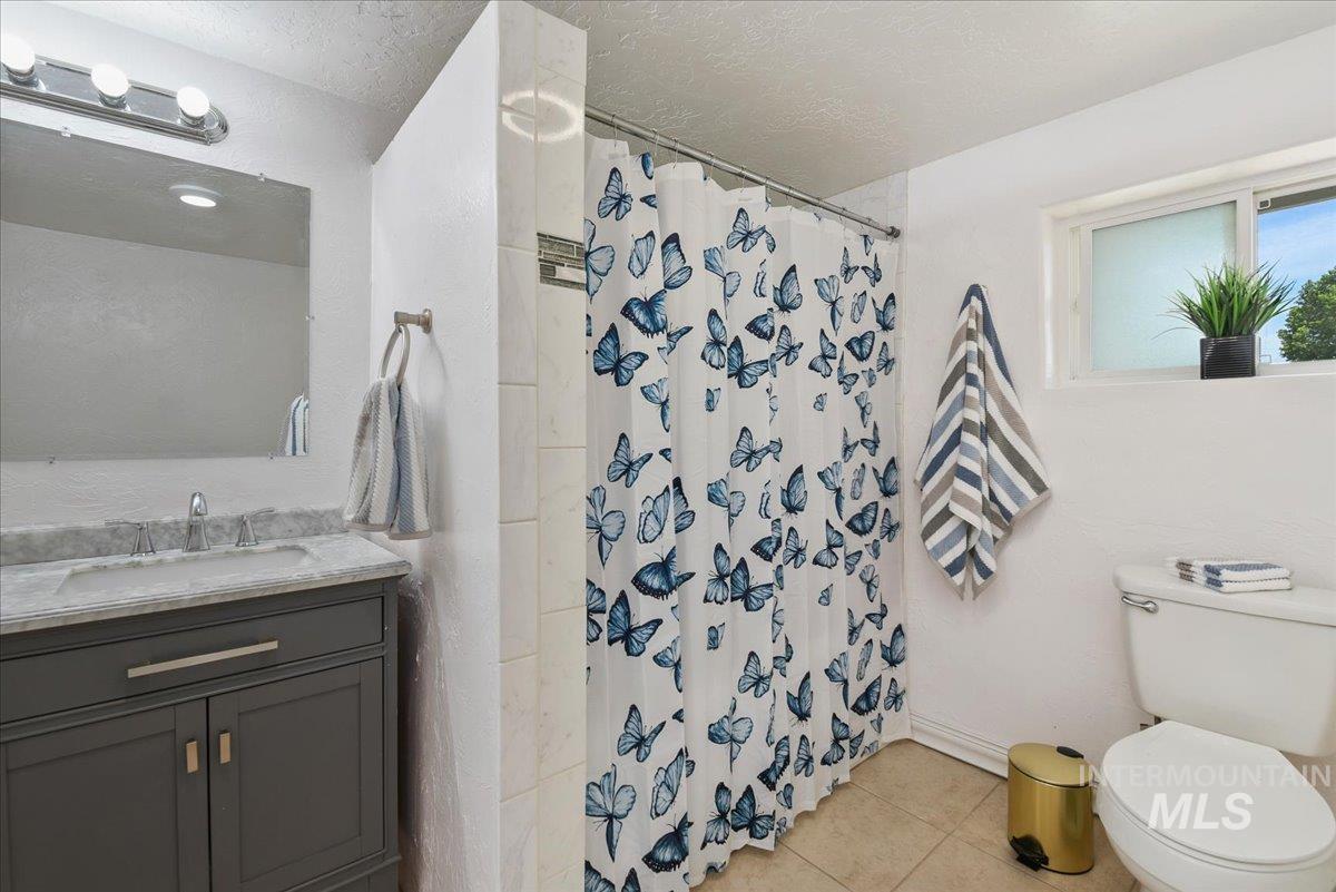 3819 S Montana Property Photo 18