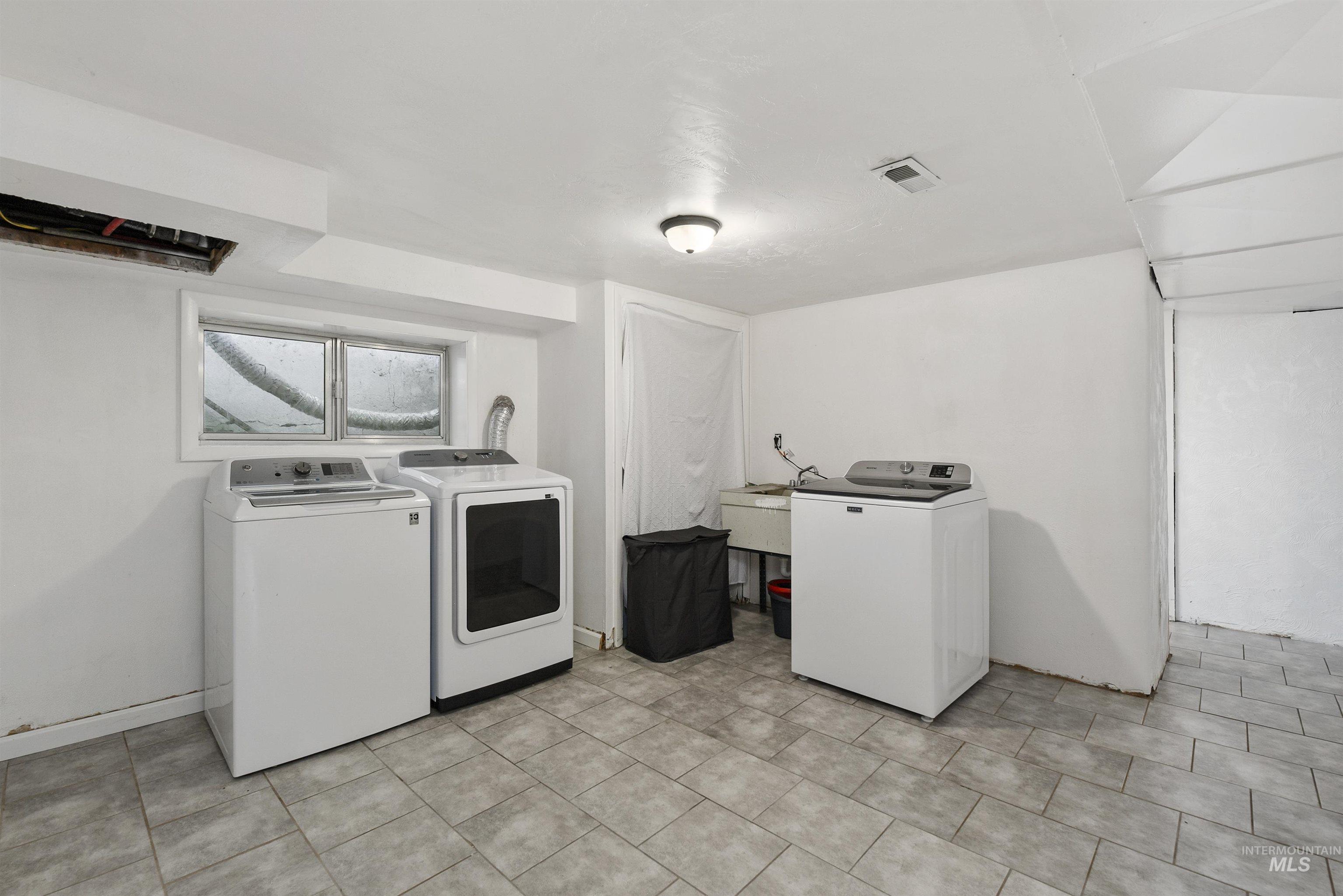3819 S Montana Property Photo 29