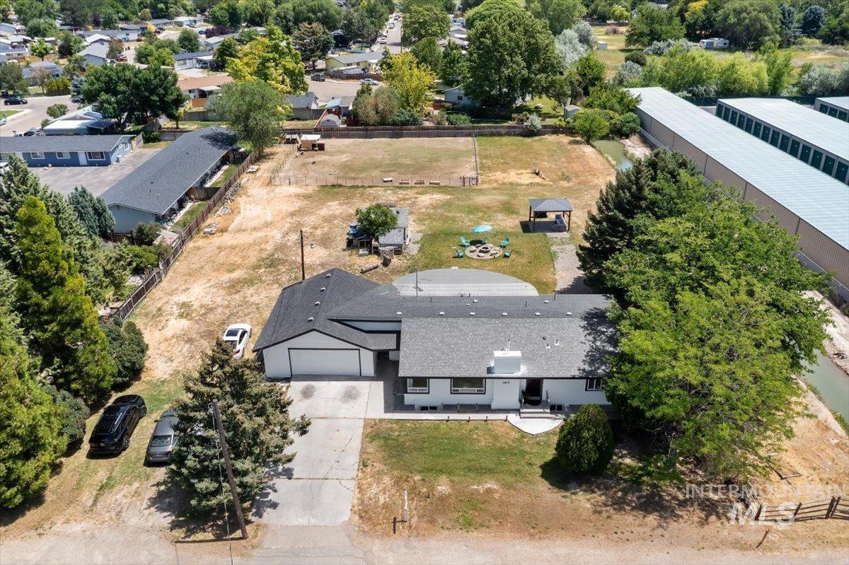 3819 S Montana Property Photo 39