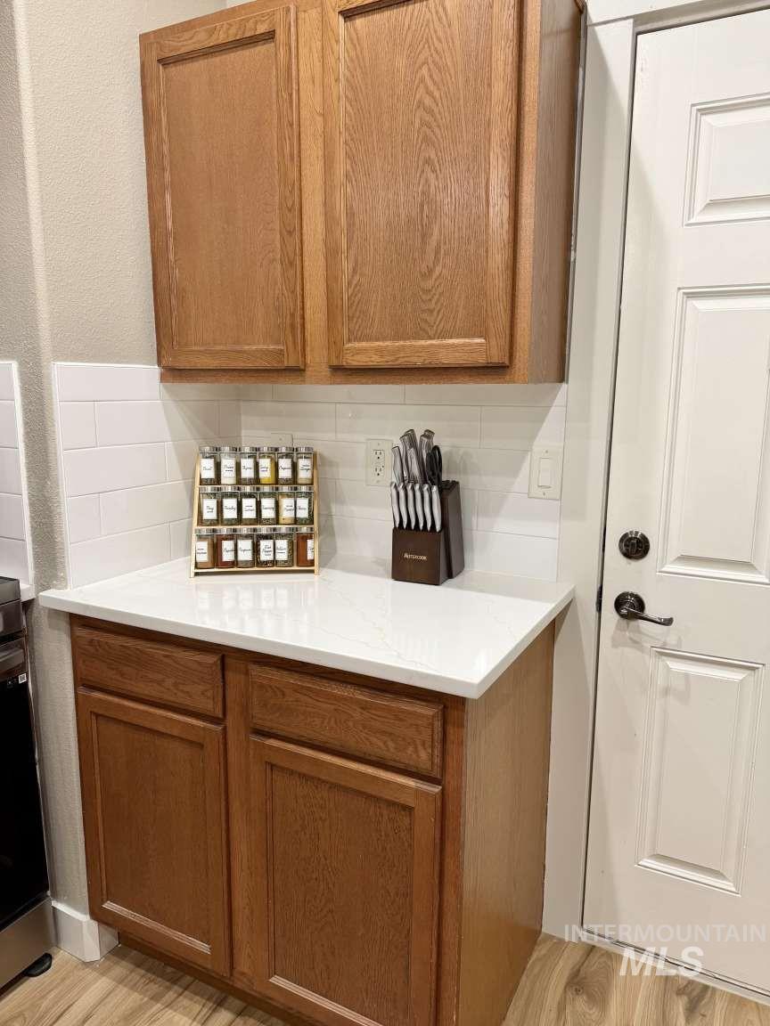 26 Mangum Cir #8 Property Photo 6