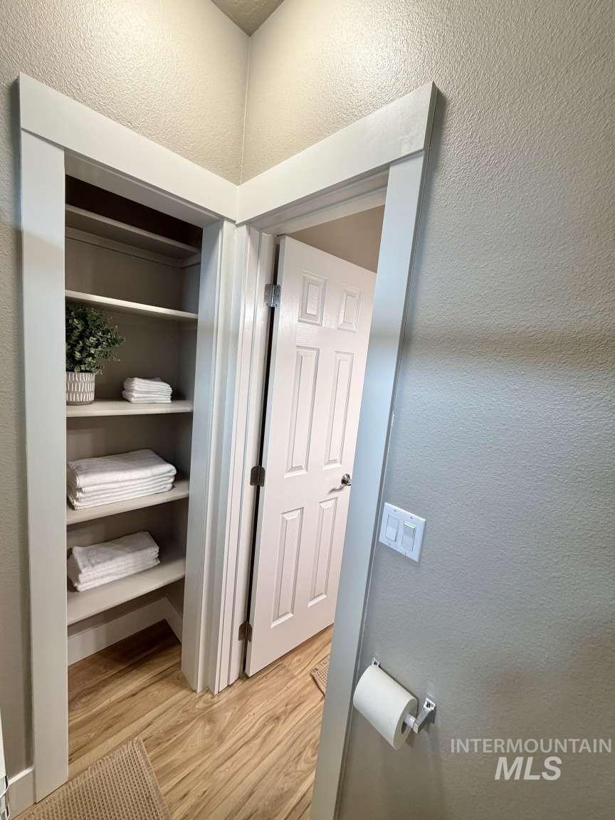 26 Mangum Cir #8 Property Photo 11