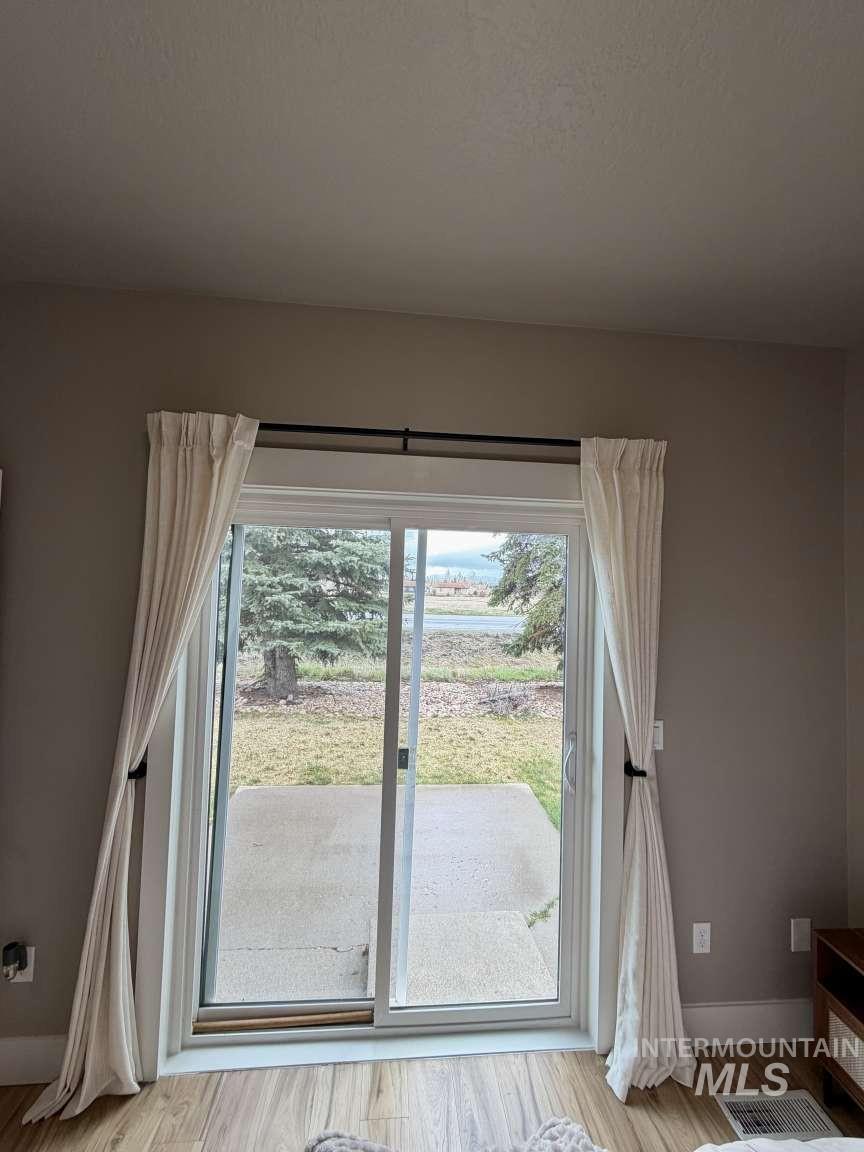 26 Mangum Cir #8 Property Photo 16