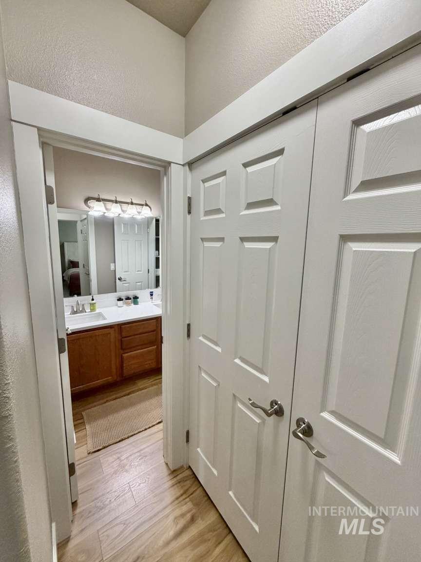 26 Mangum Cir #8 Property Photo 17